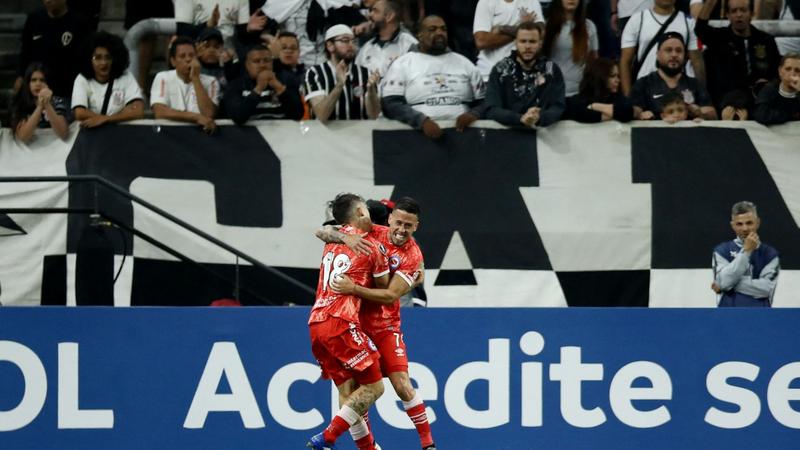 Argentinos Jrs Shock Corinthians With Away Vi BeIN SPORTS