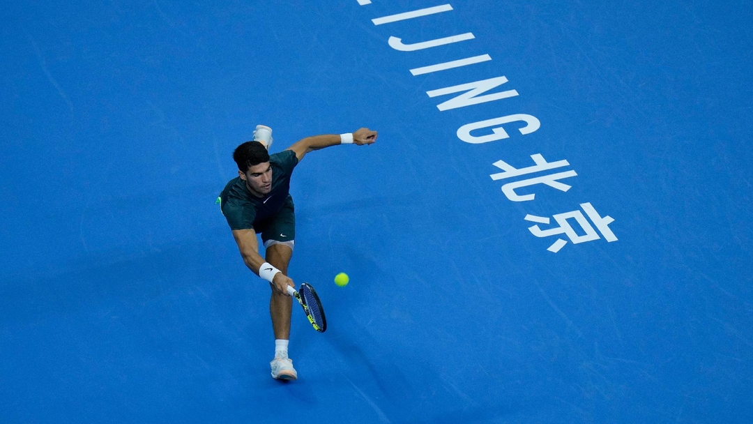 Top Seed Carlos Alcaraz Beaten By Jannik Sinner In China Open Semi