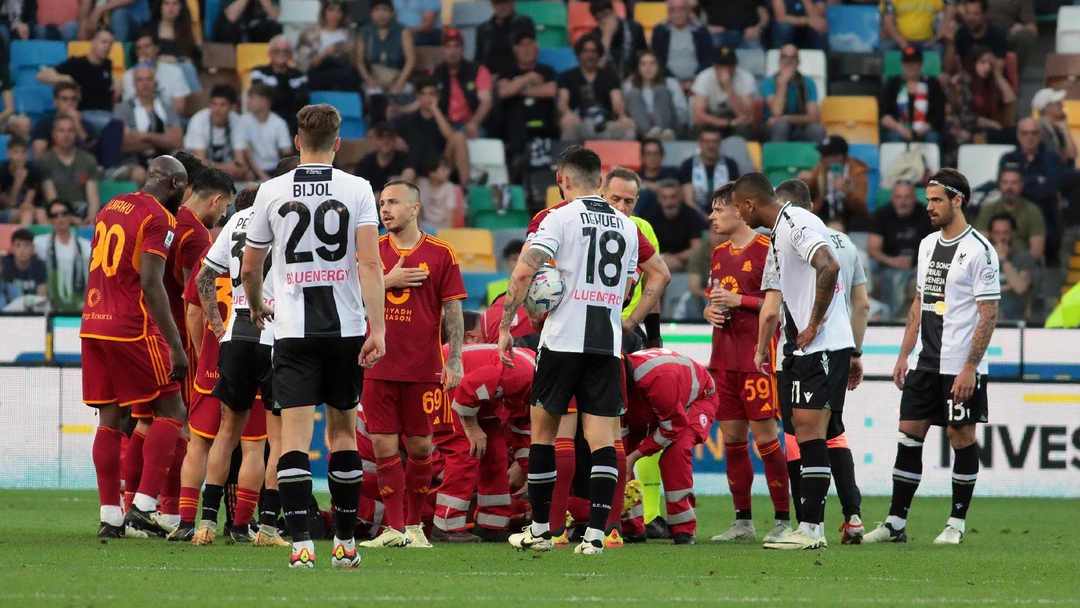 Roma Match Abandoned After Evan Ndicka Collapses Against Udinese BeIN