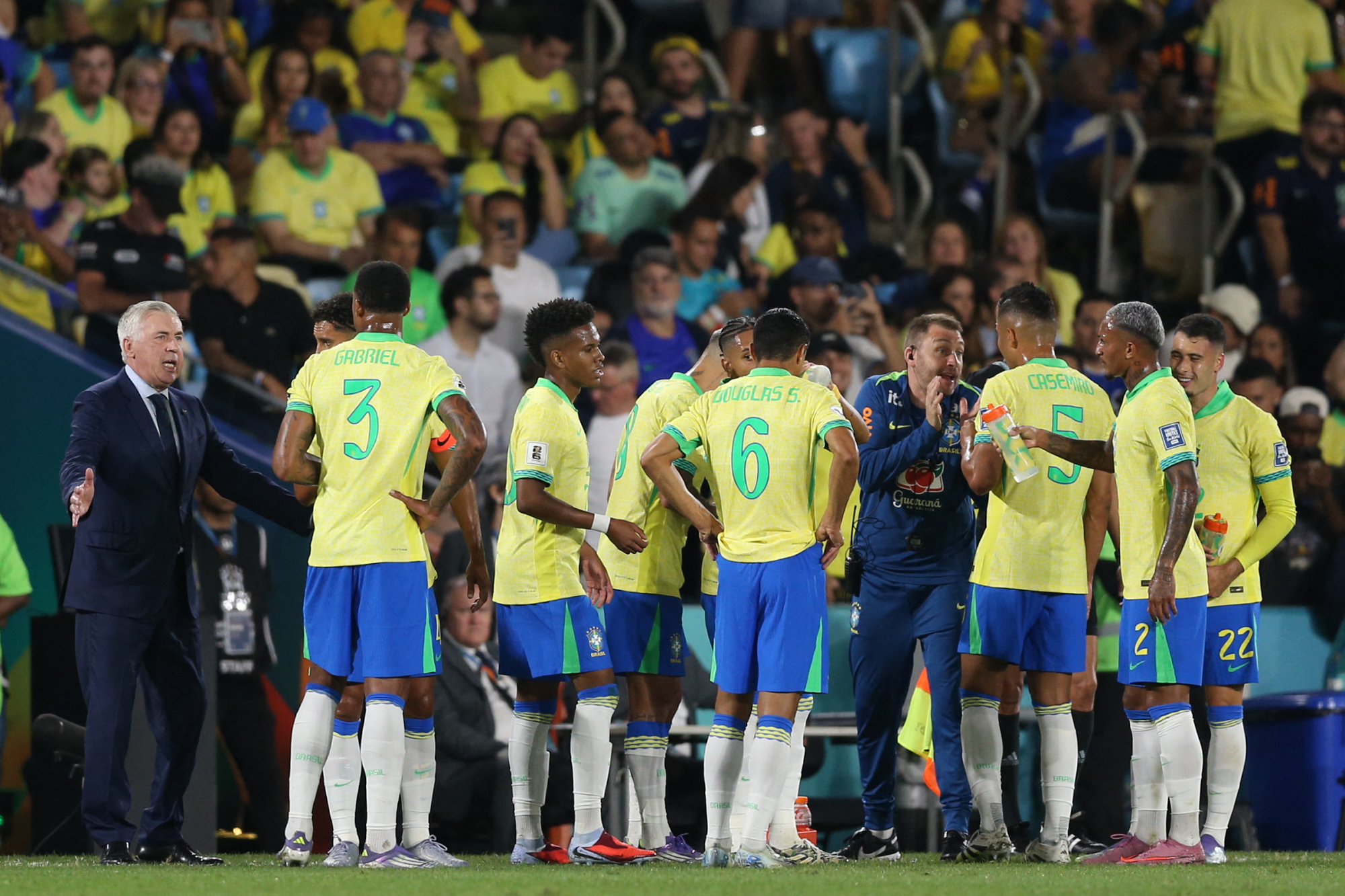 أنشيلوتي ينجح في أول اختبار له في ملعب ماراكانا