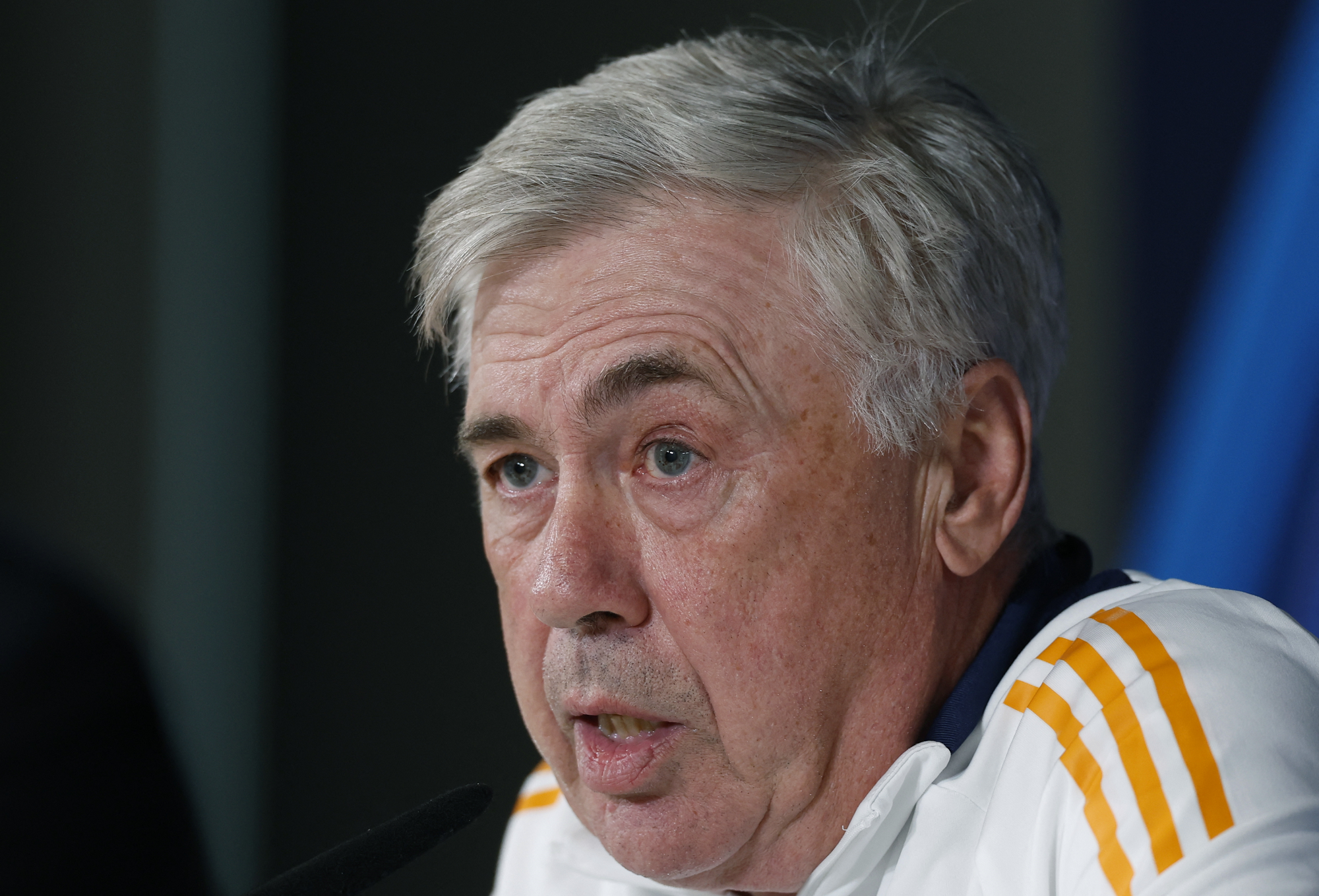 أنشيلوتي ينفي مغادرته ريال مدريد في نهاية الموسم