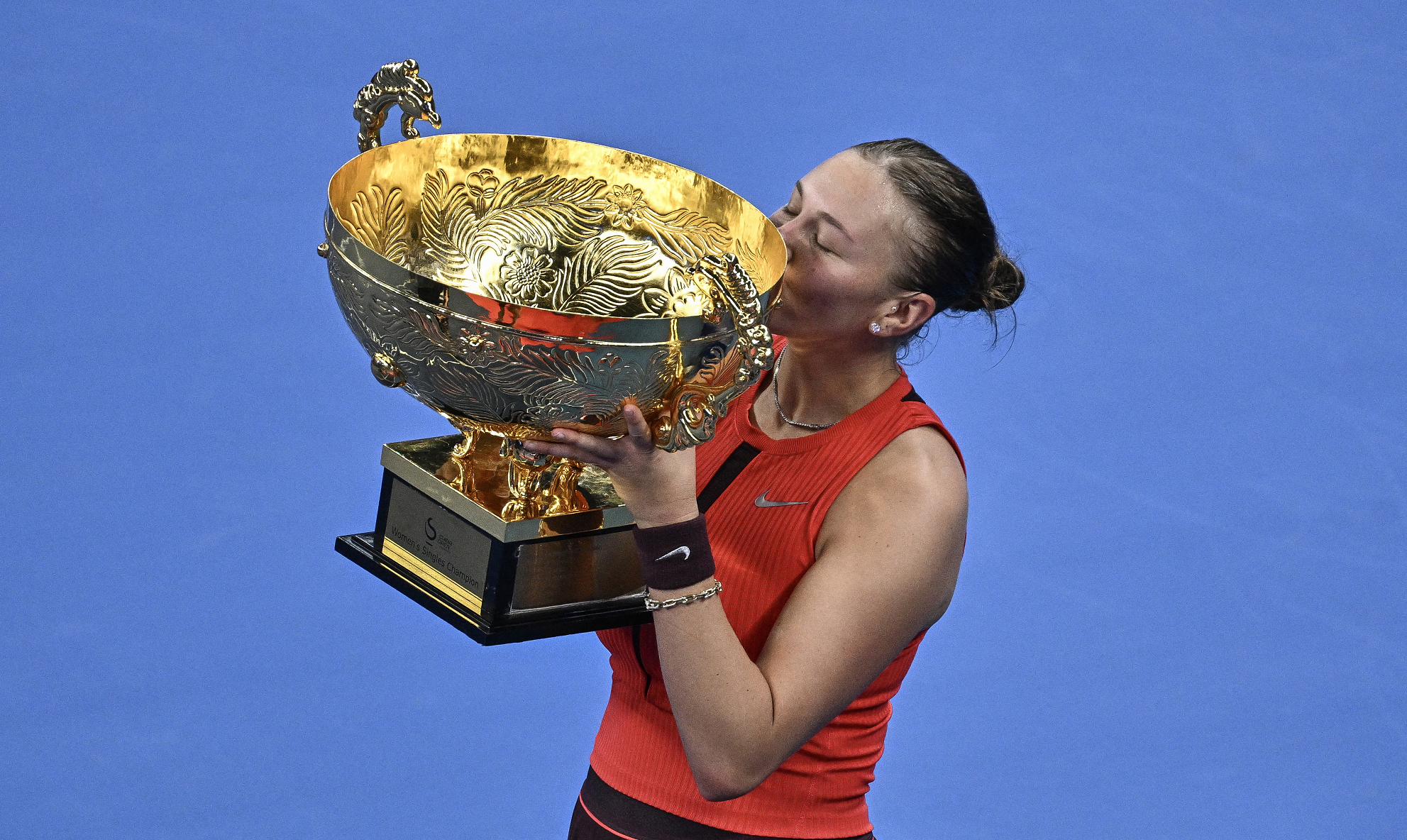 أنيسيموفا تحرز لقب بطولة بيكين للتنس