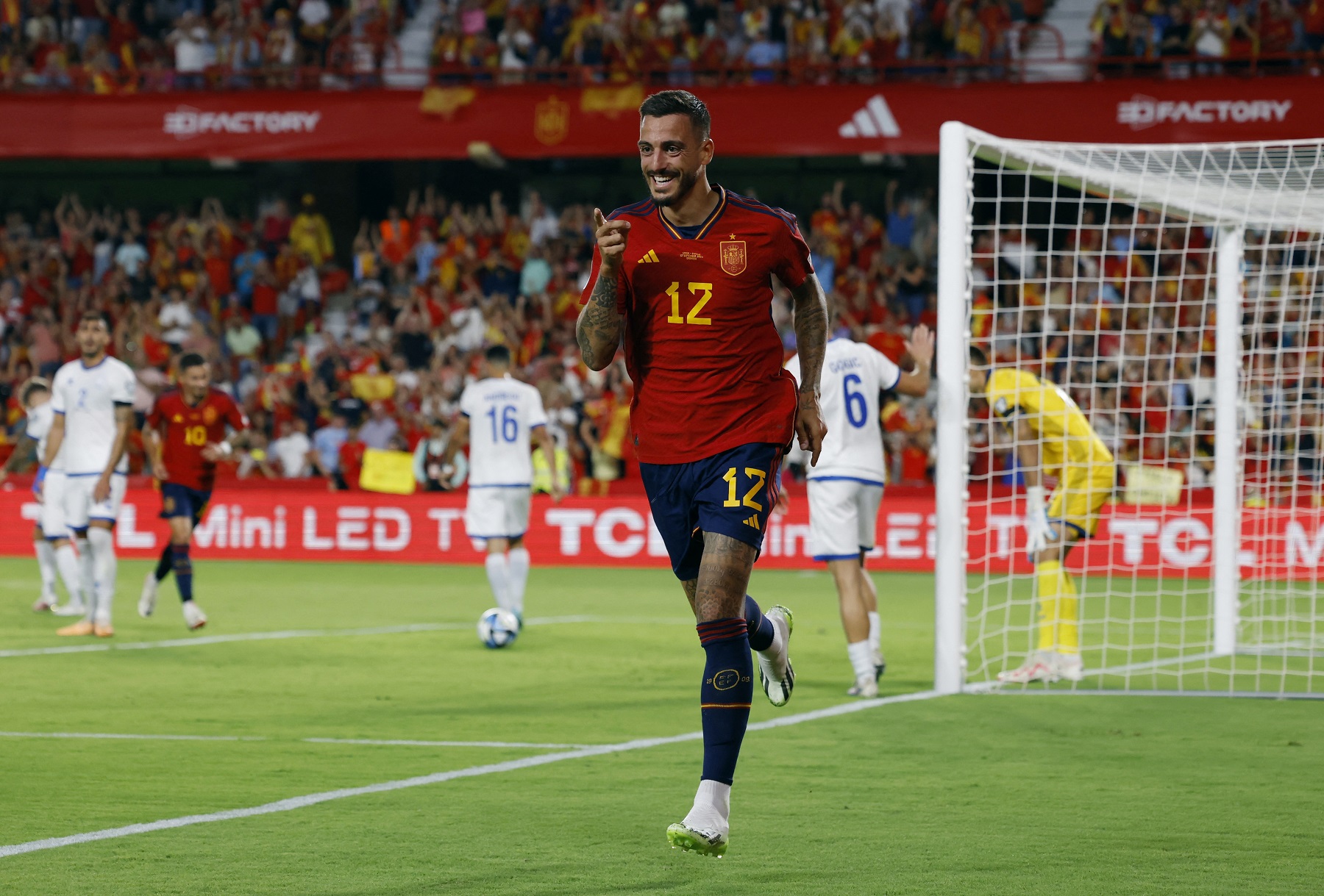 إسبانيا وقبرص تصفيات يورو 2024