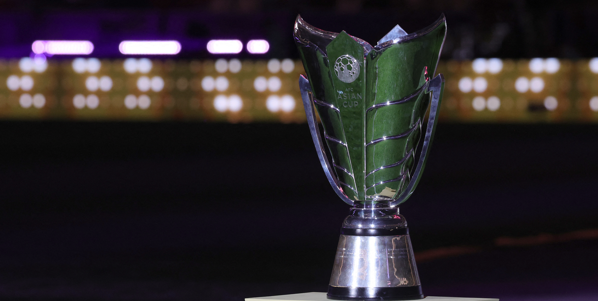 الإمارات تسحب ملف ترشحها لاستضافة كأس آسيا 2031