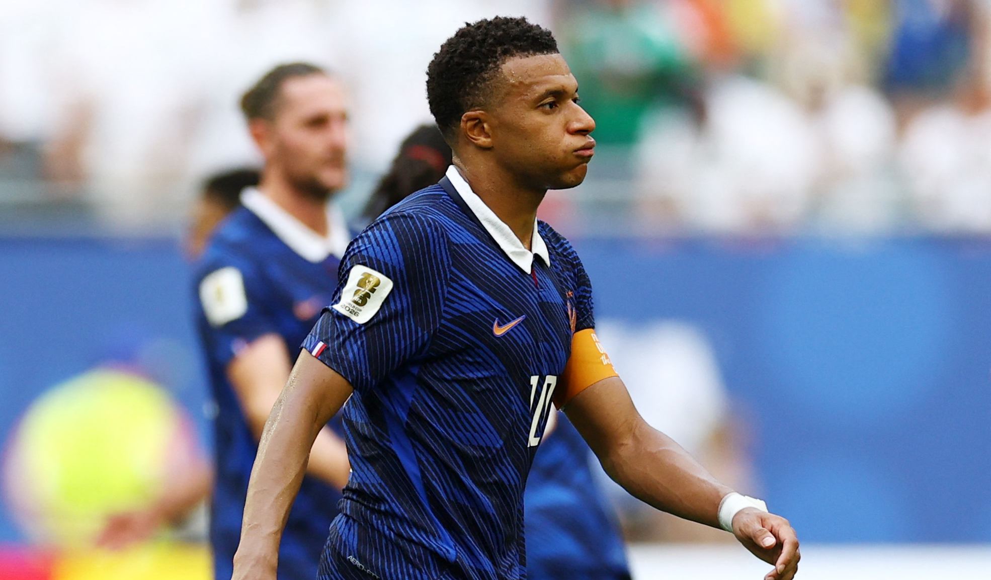 الإنفلونزا تُغيّب مبابي عن تدريبات منتخب فرنسا