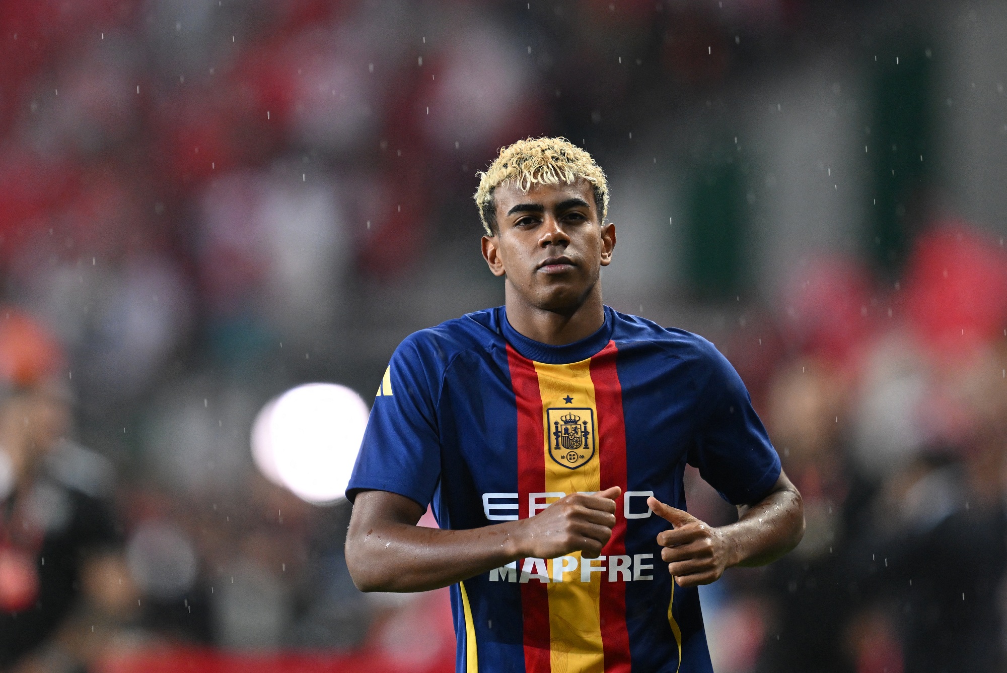 الاتحاد الإسباني لكرة القدم وبرشلونة