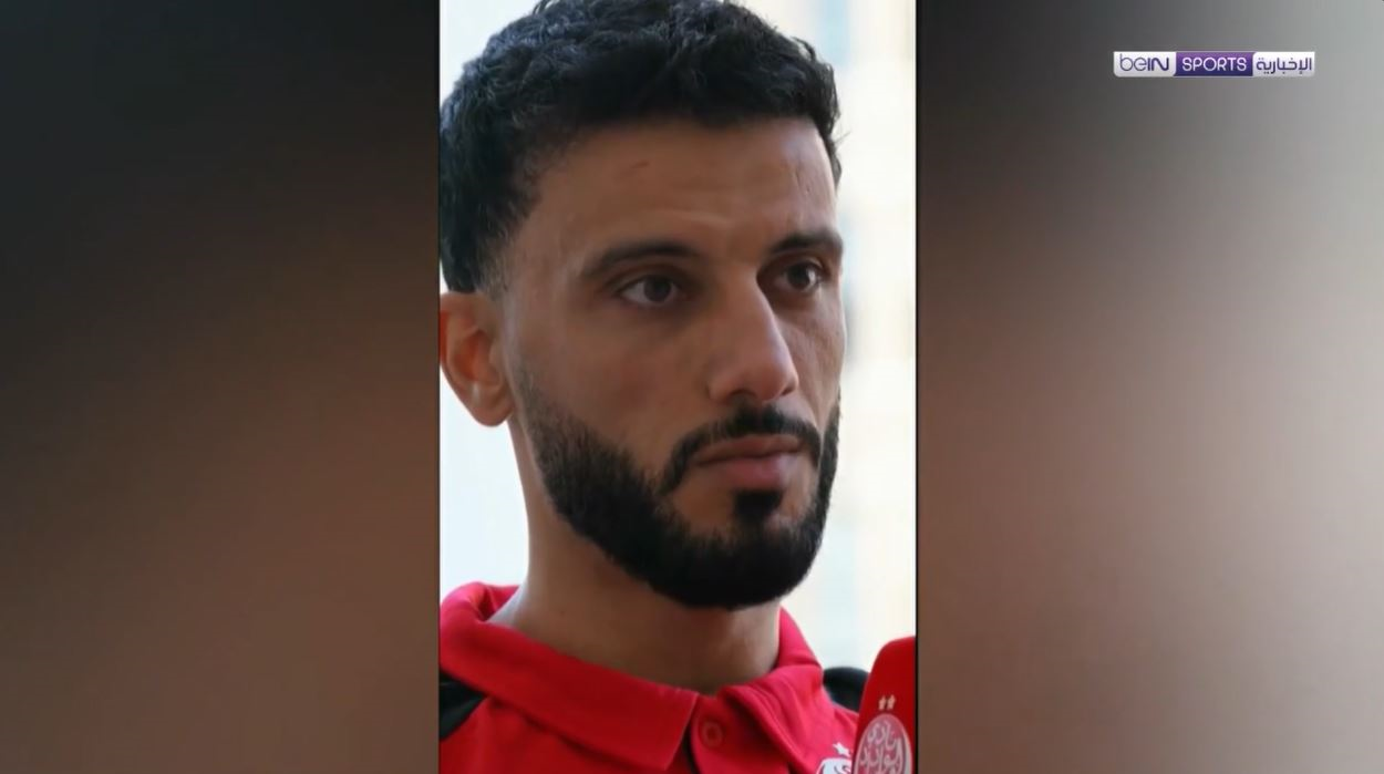 السعادة تغمر عمر السومة