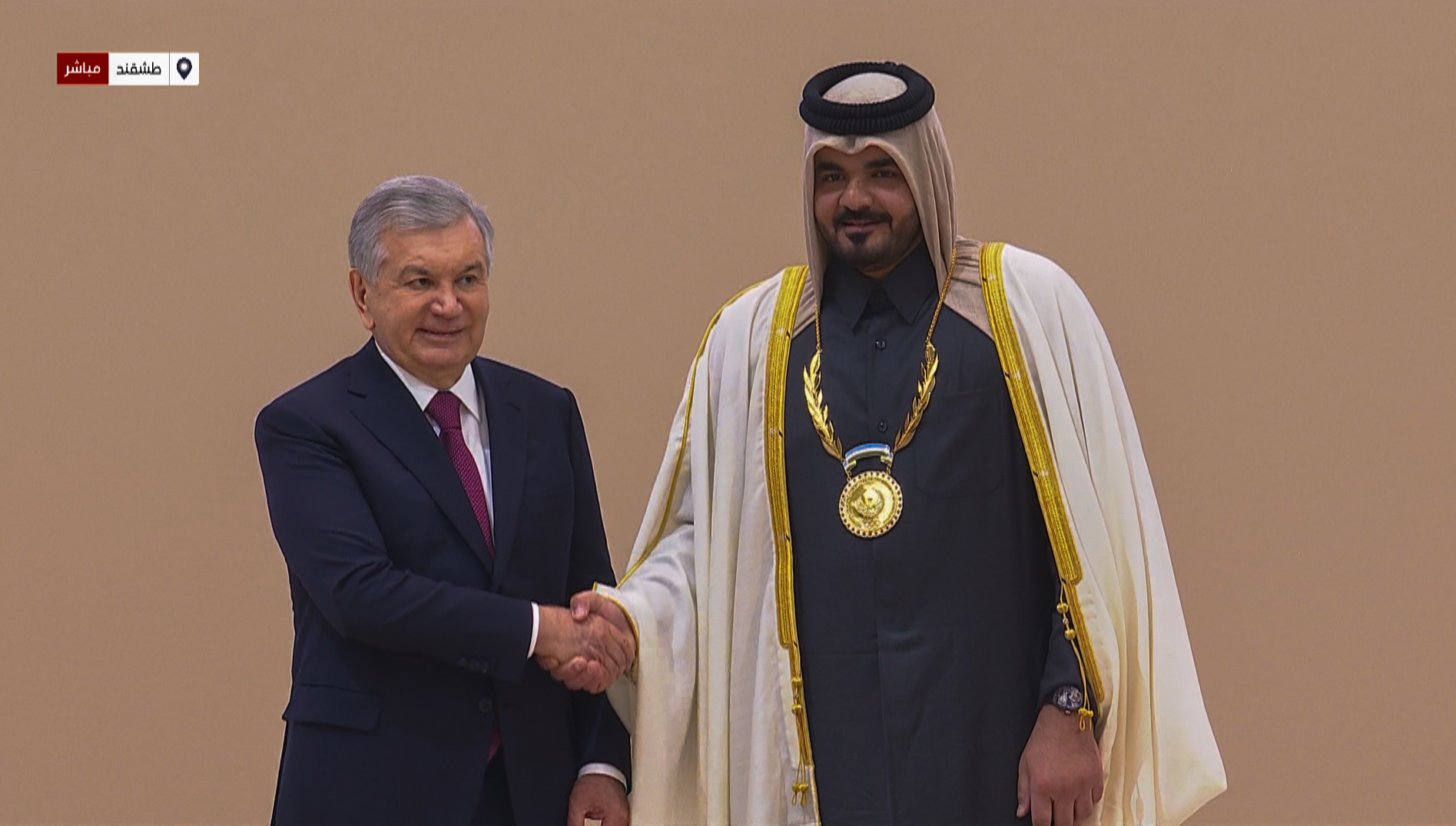 الشيخ جوعان جائزة الشرف