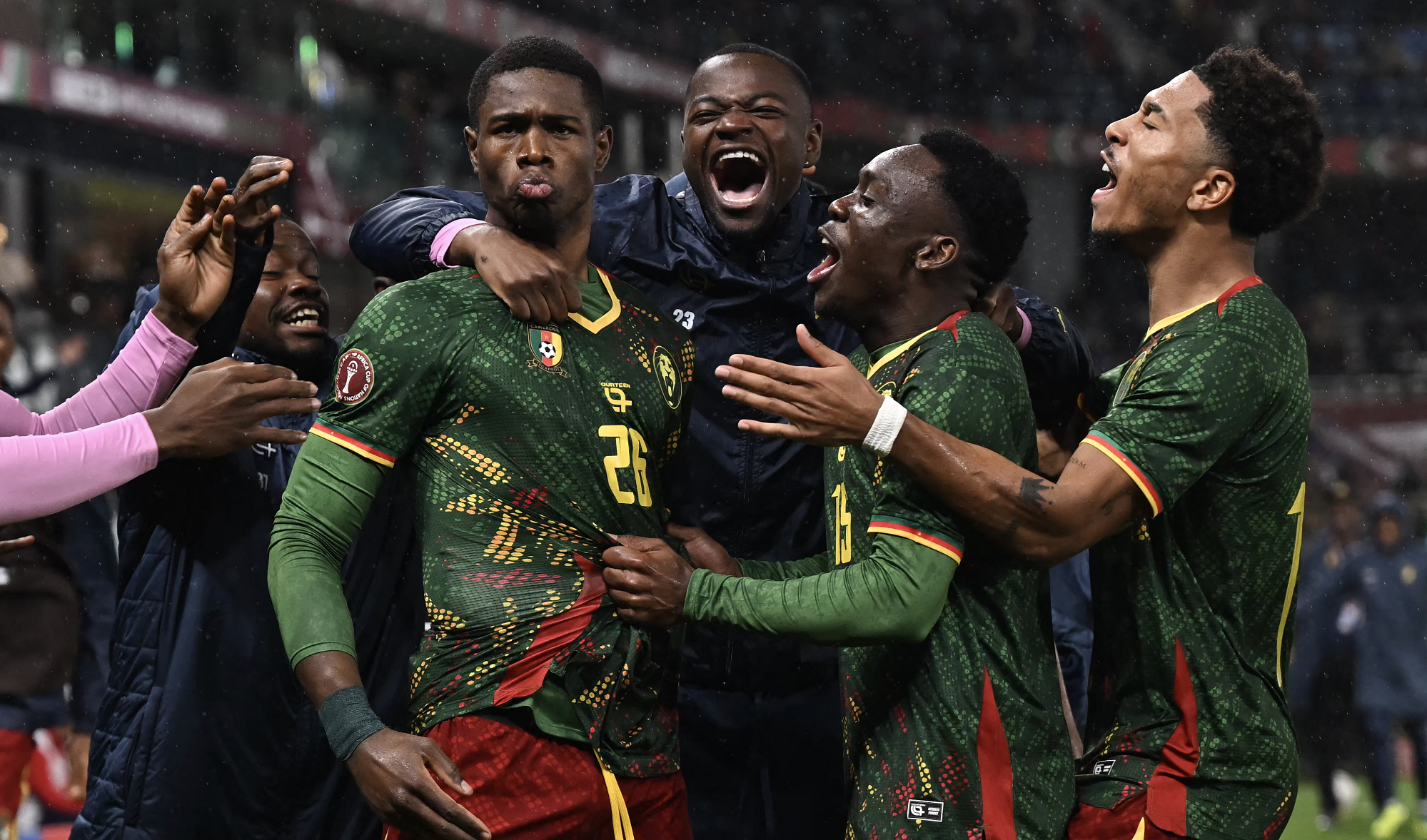 الكاميرون تفرض سيطرتها وتصعد إلى ربع النهائي