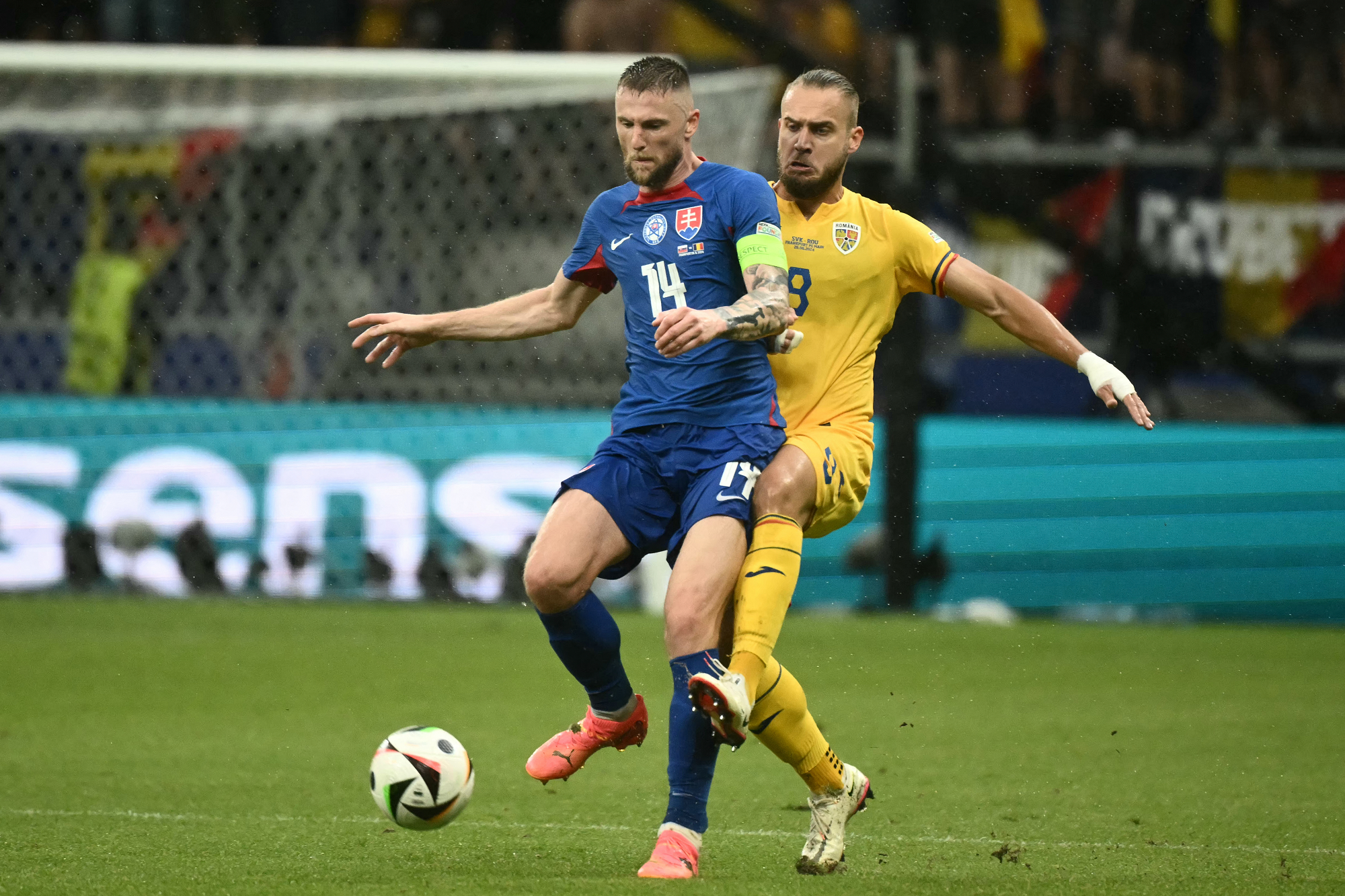 المجموعة الخامسة تشهد حدثاً نادراً في تاريخ اليورو