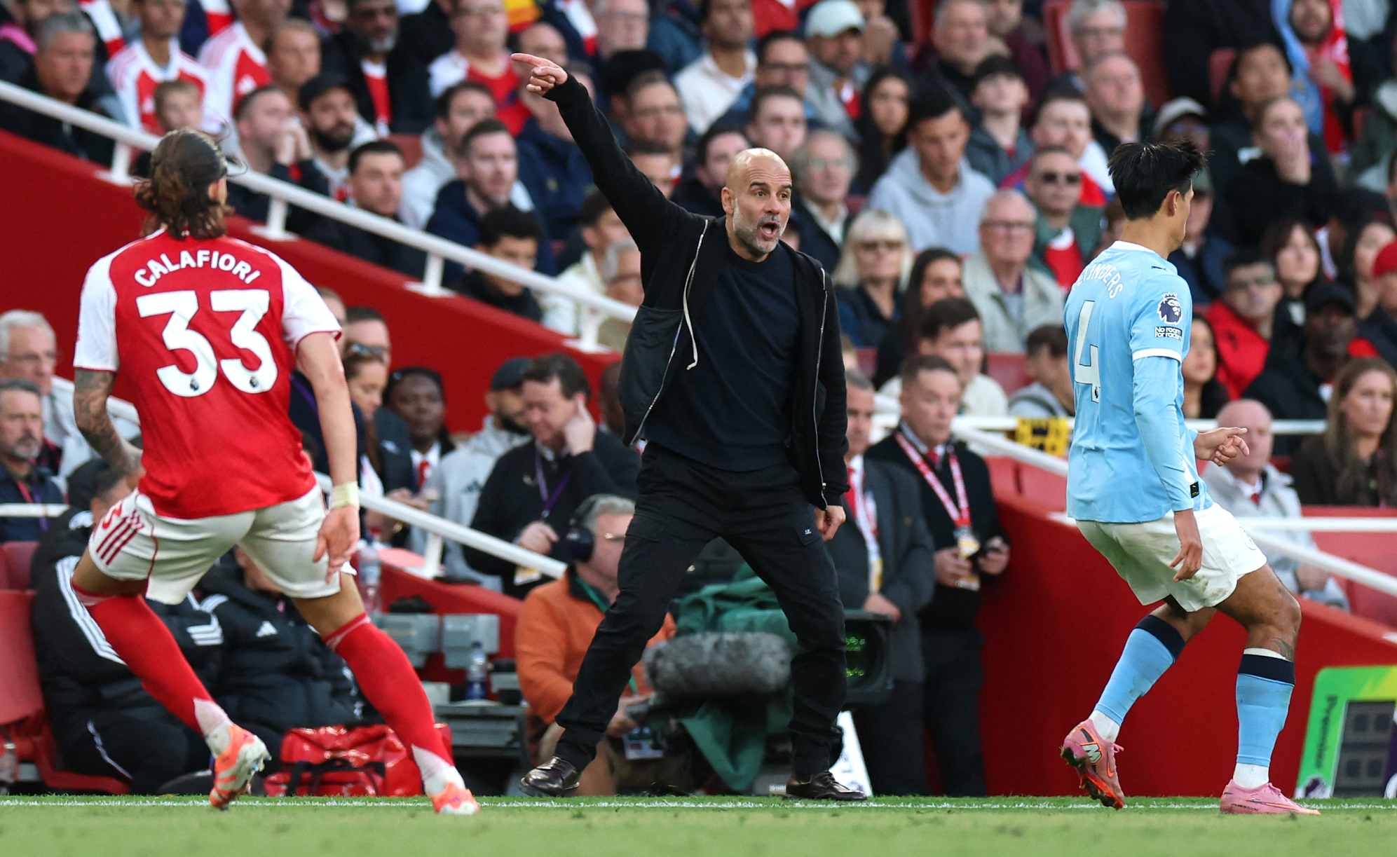 المدرب الإسباني بيب غوارديولا