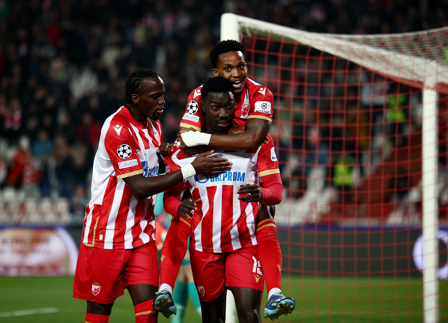 النجم الأحمر