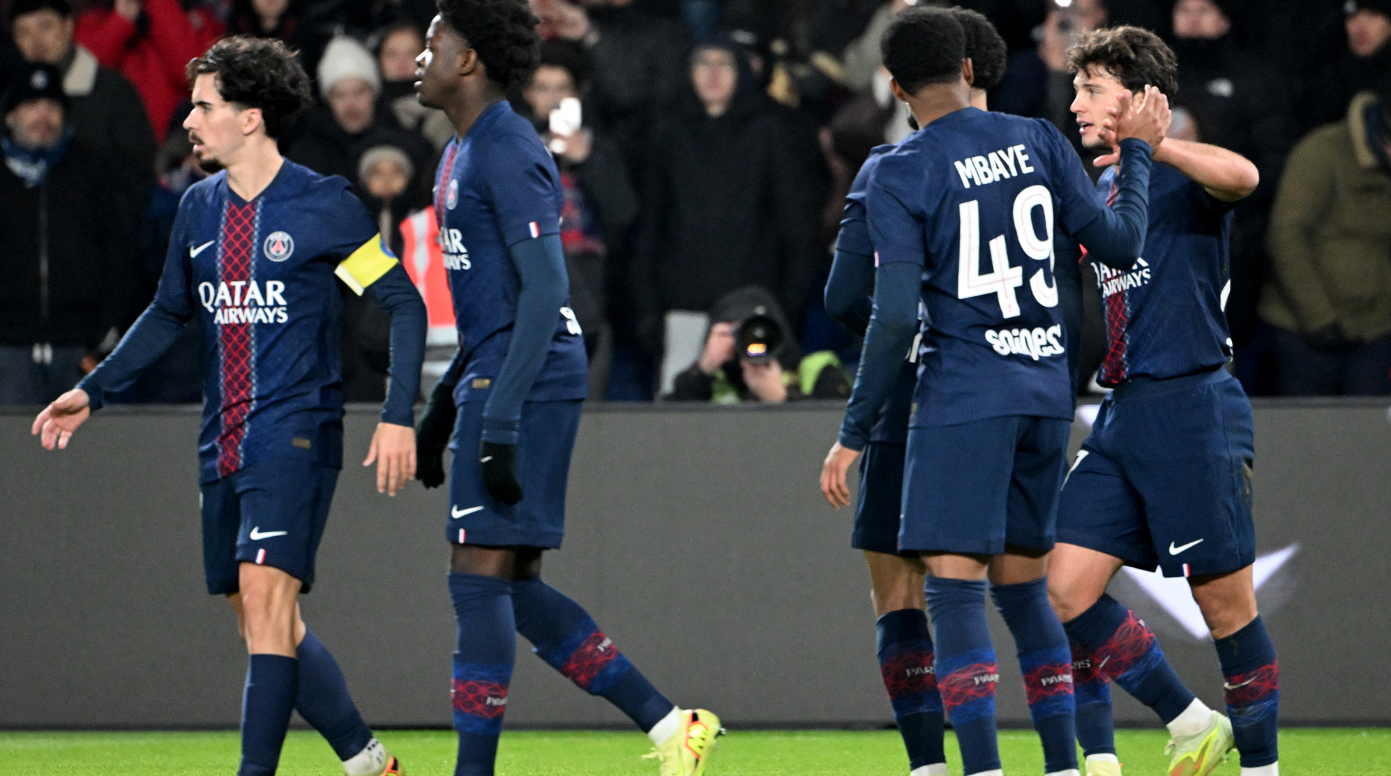 باريس سان جيرمان يتخطى عقبة لوهافر