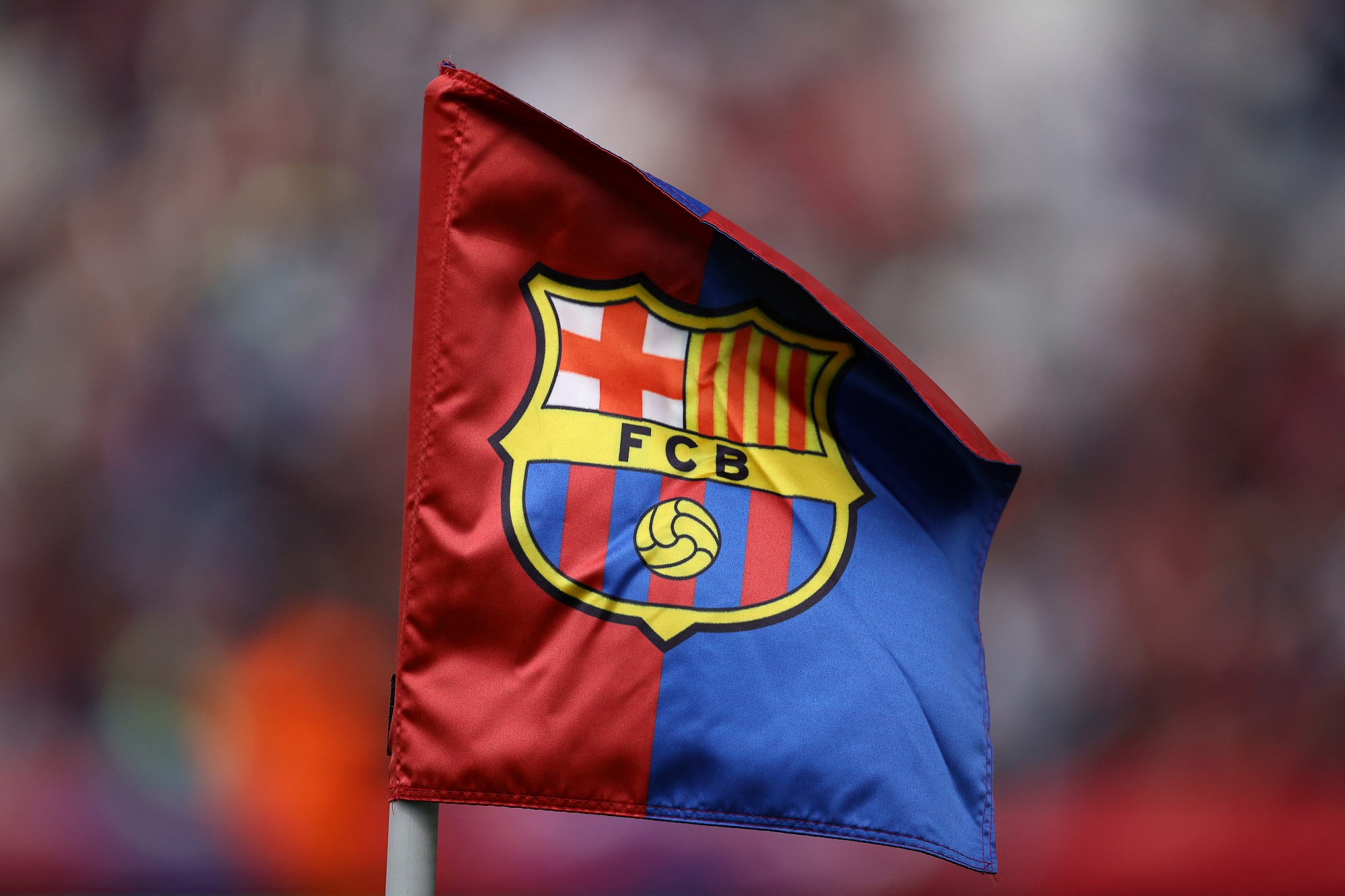برشلونة يعلن تحقيق نتائج مالية إيجابية
