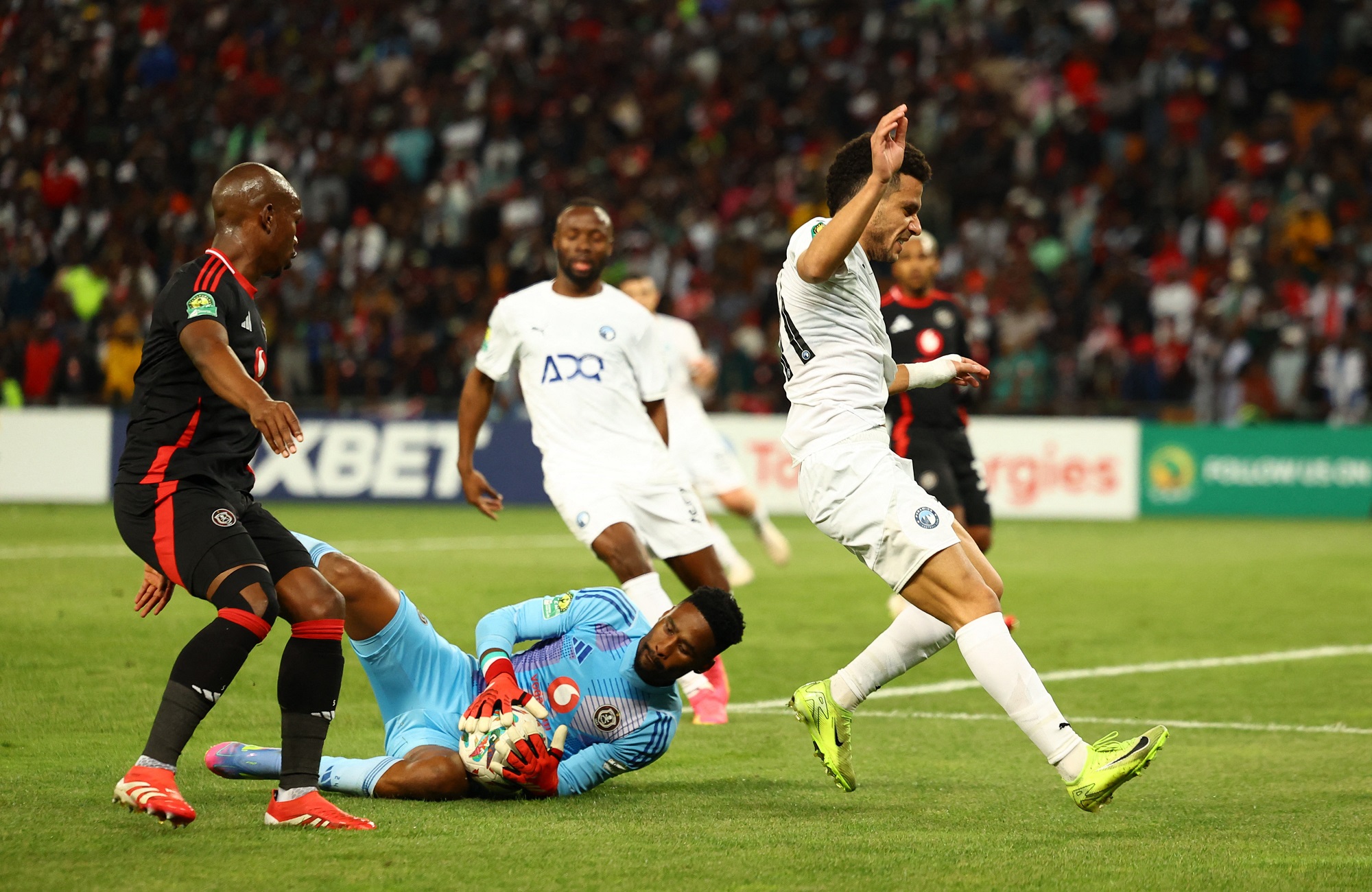 بيراميدز يفرض التعادل على أورلاندو بايراتس