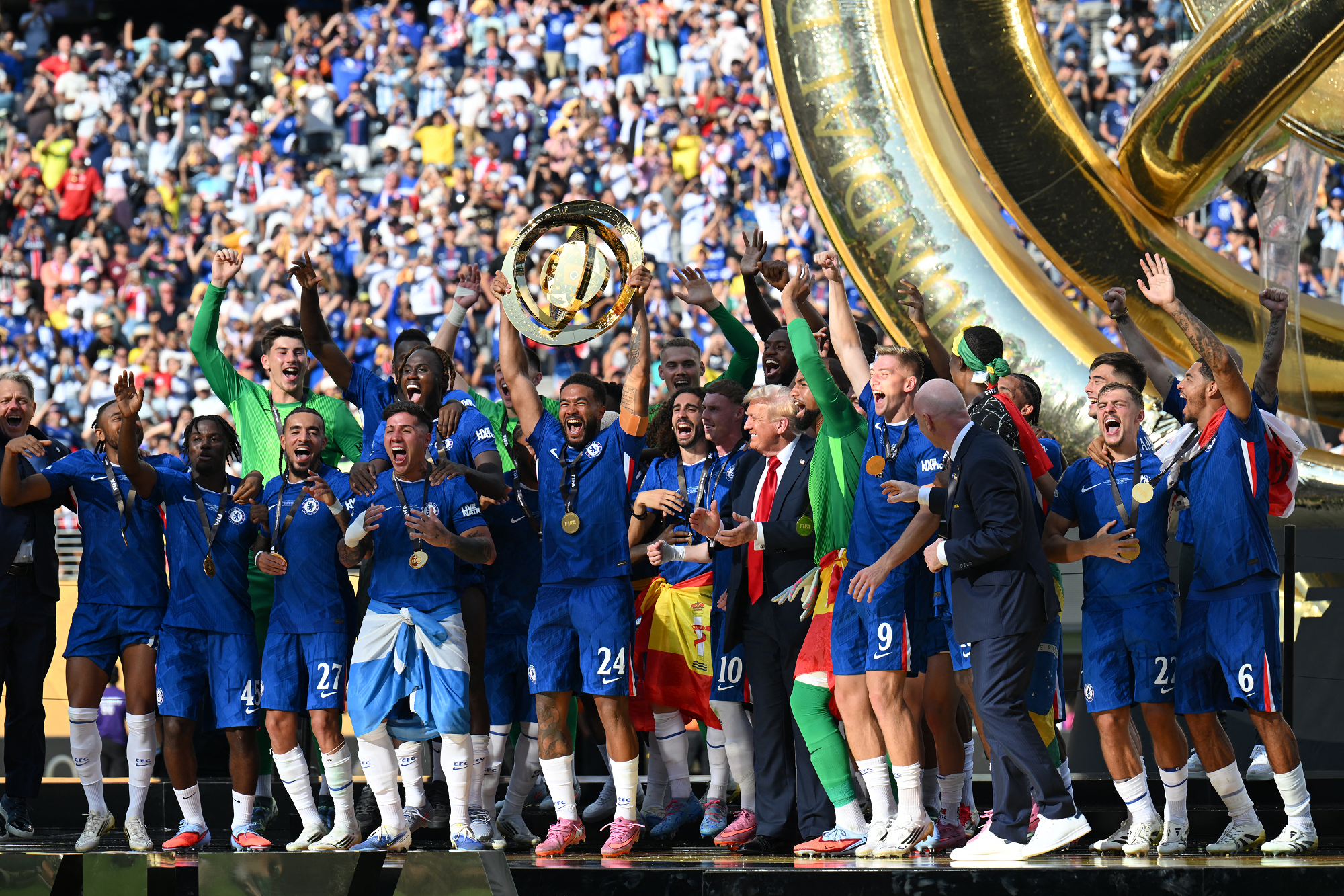 تشلسي يصنع التاريخ ويتوج بلقب كأس العالم 1