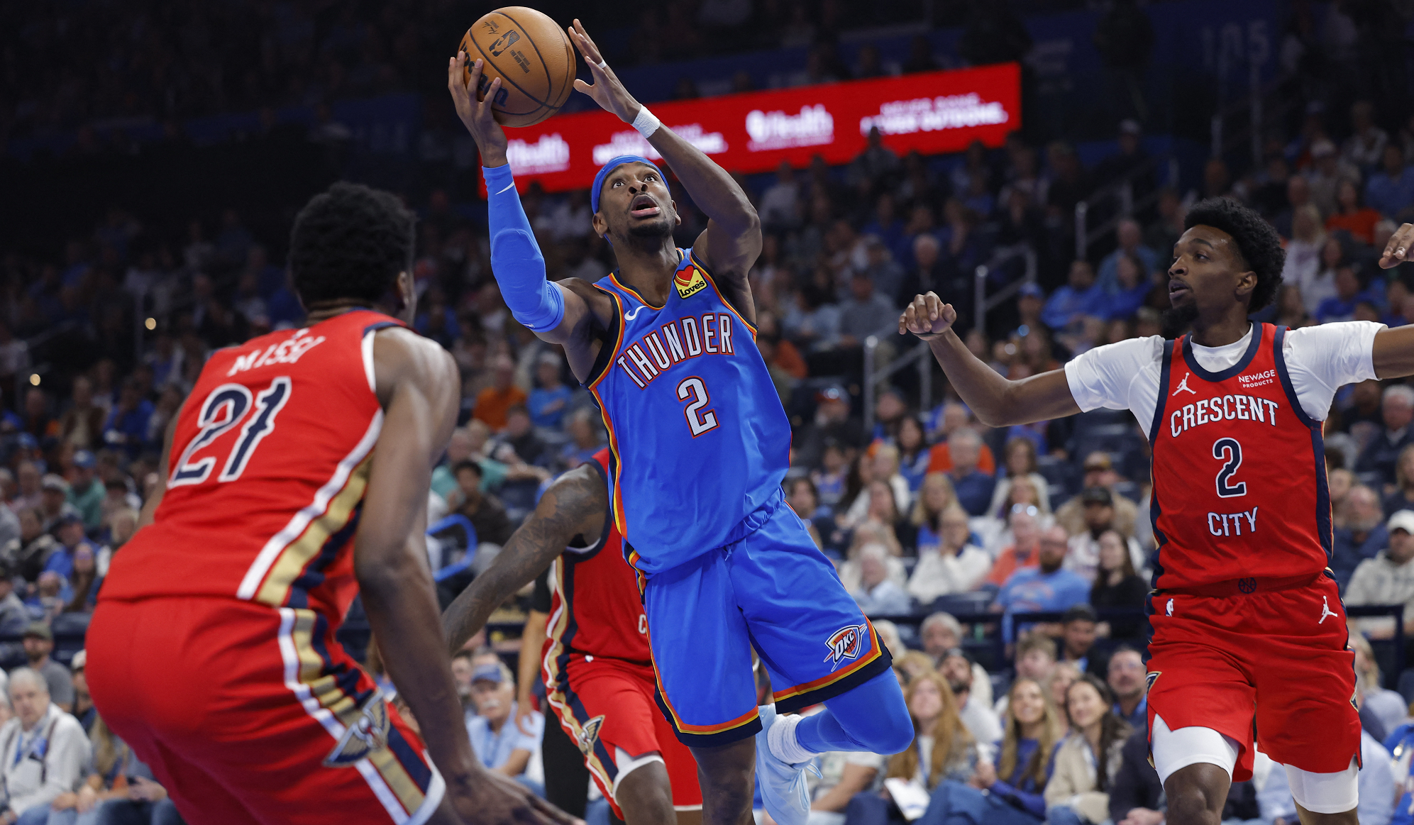 ثاندر يتخطى عقبة بيليكانز ويستمر بدون خسارة