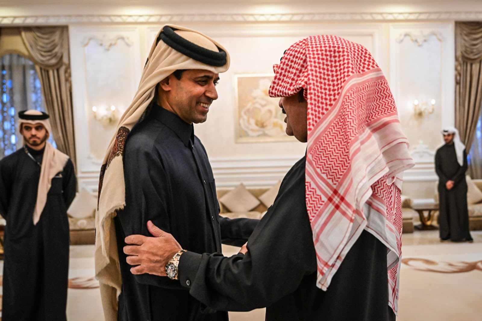 رئيس الاتحاد الكويتي يستقبل ناصر غانم الخليف