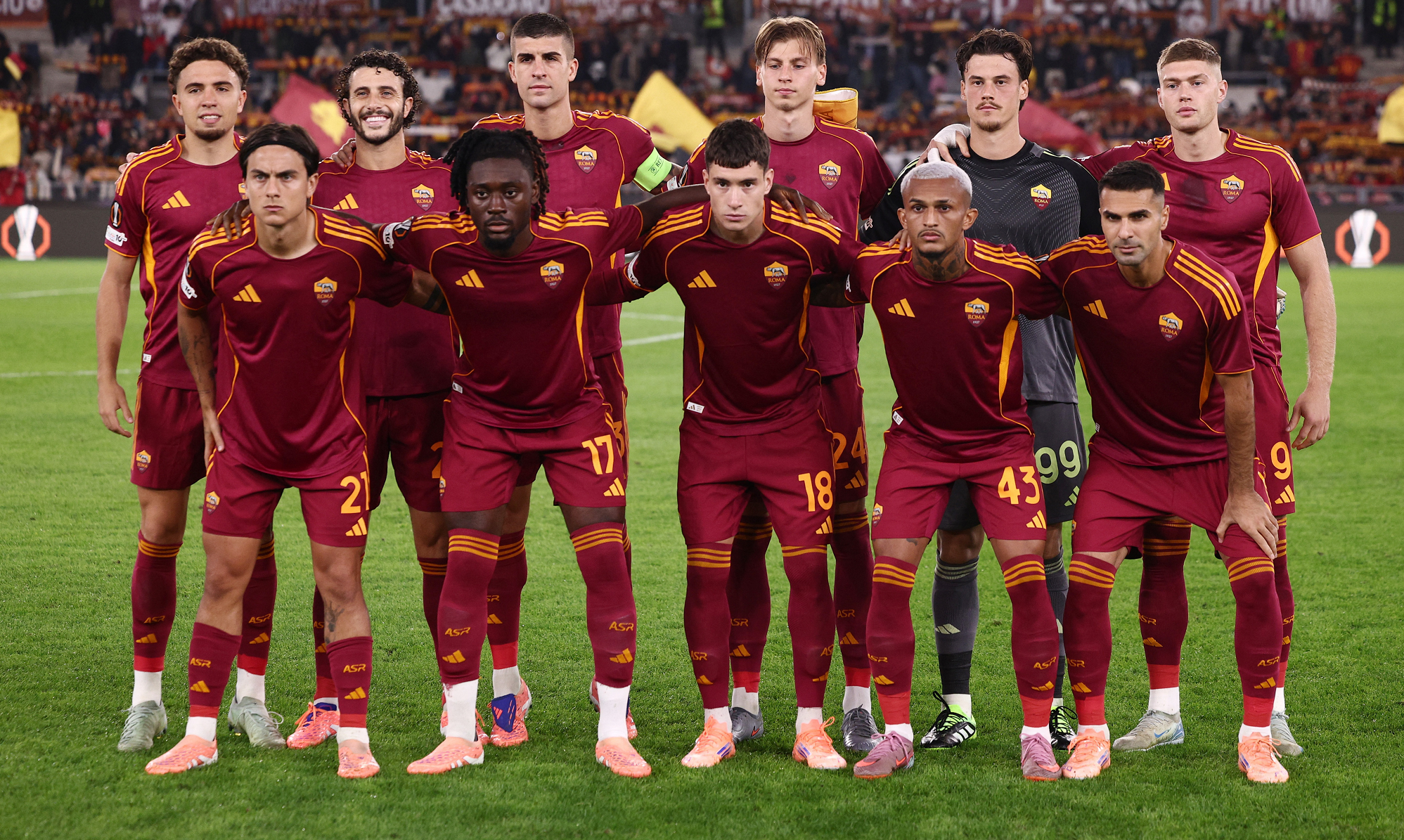 روما يعود إلى الانتصارات ويوفنتوس يخسر أمام لاتسيو