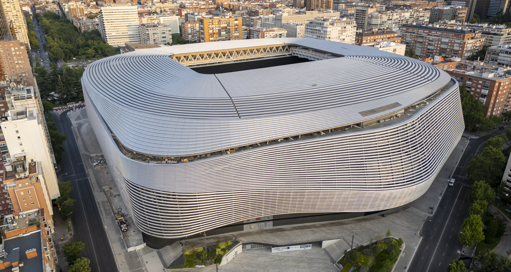 ريال مدريد يستقبل برشلونة في الكلاسيكو المرتقب