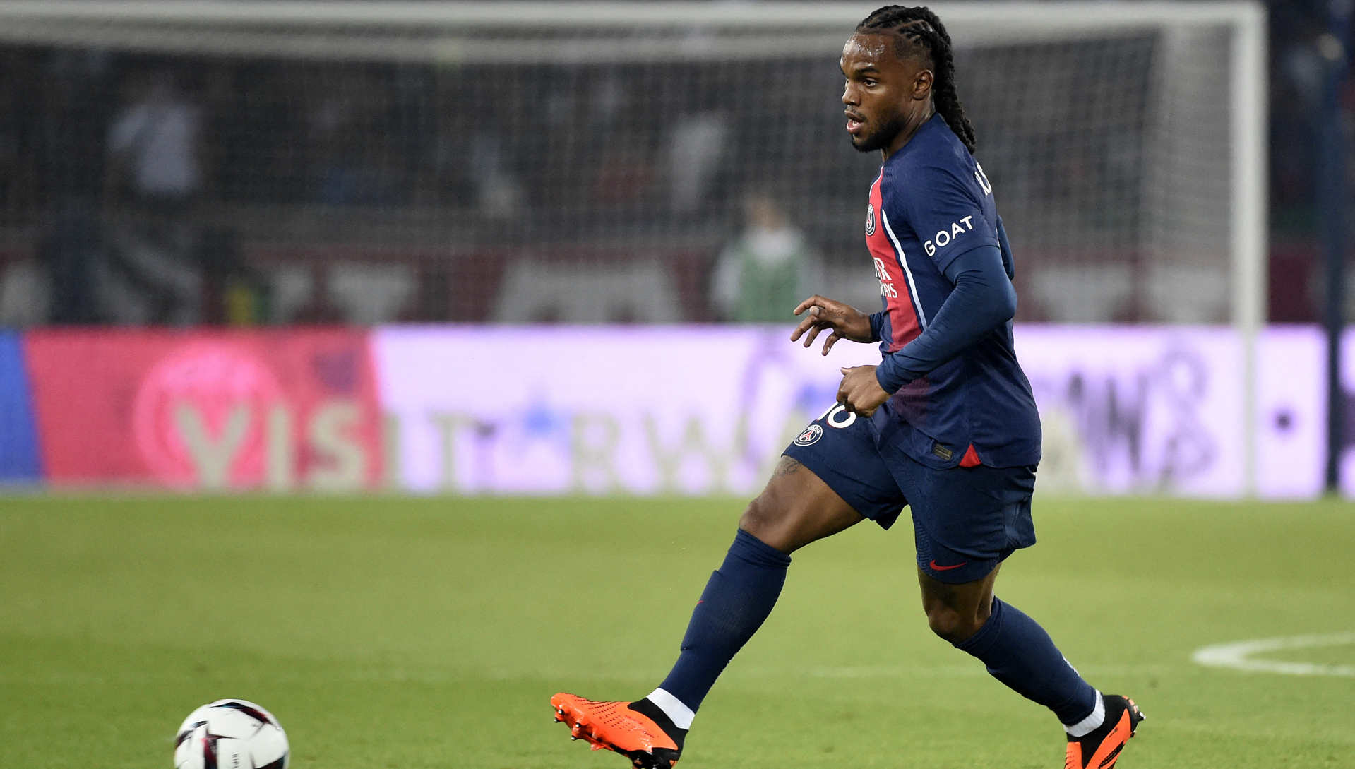 ريناتو سانشيز ينتقل باناثينايكوس على سبيل الإعارة