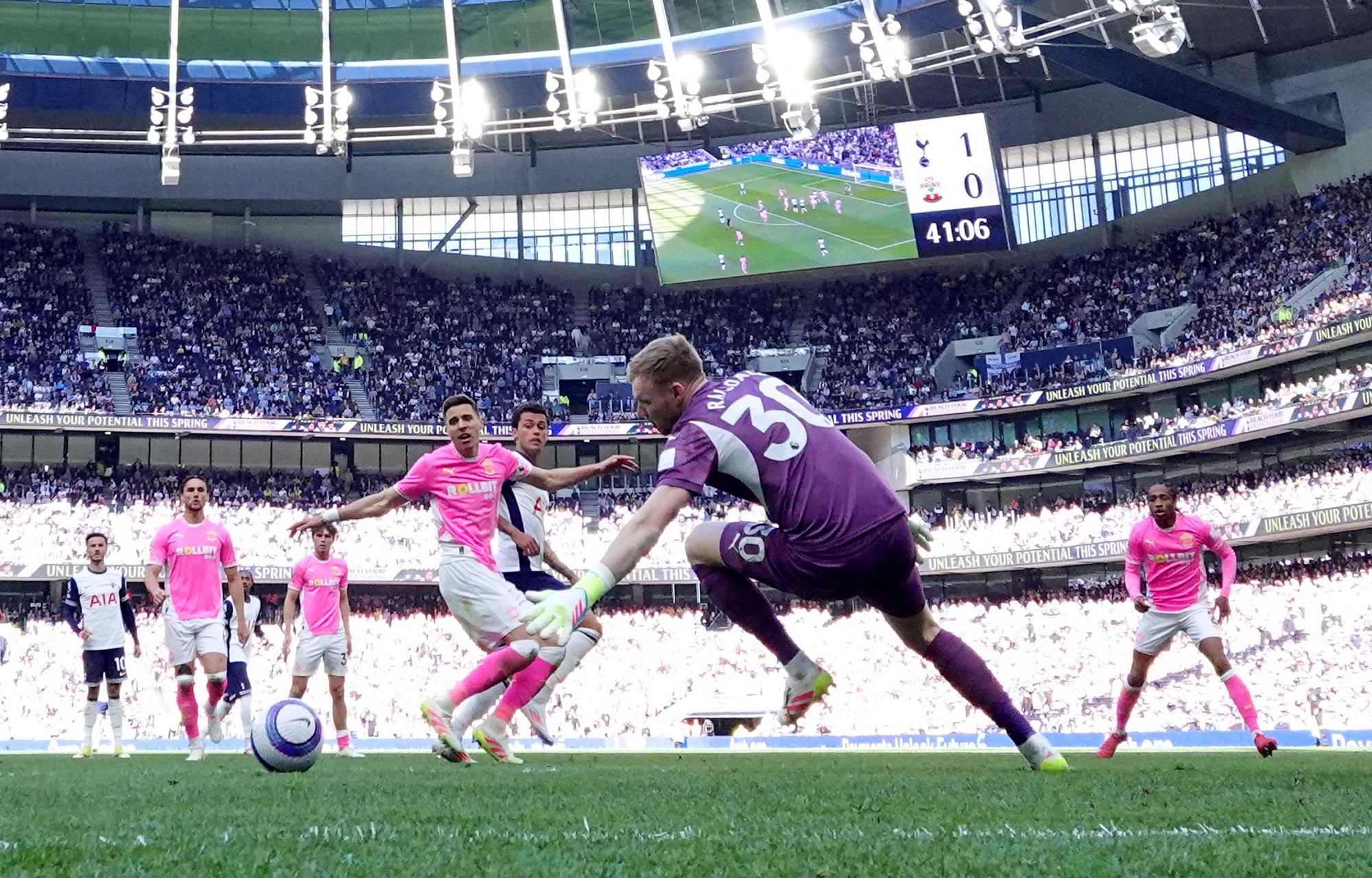 ساوثهامبتون وتوتنهام