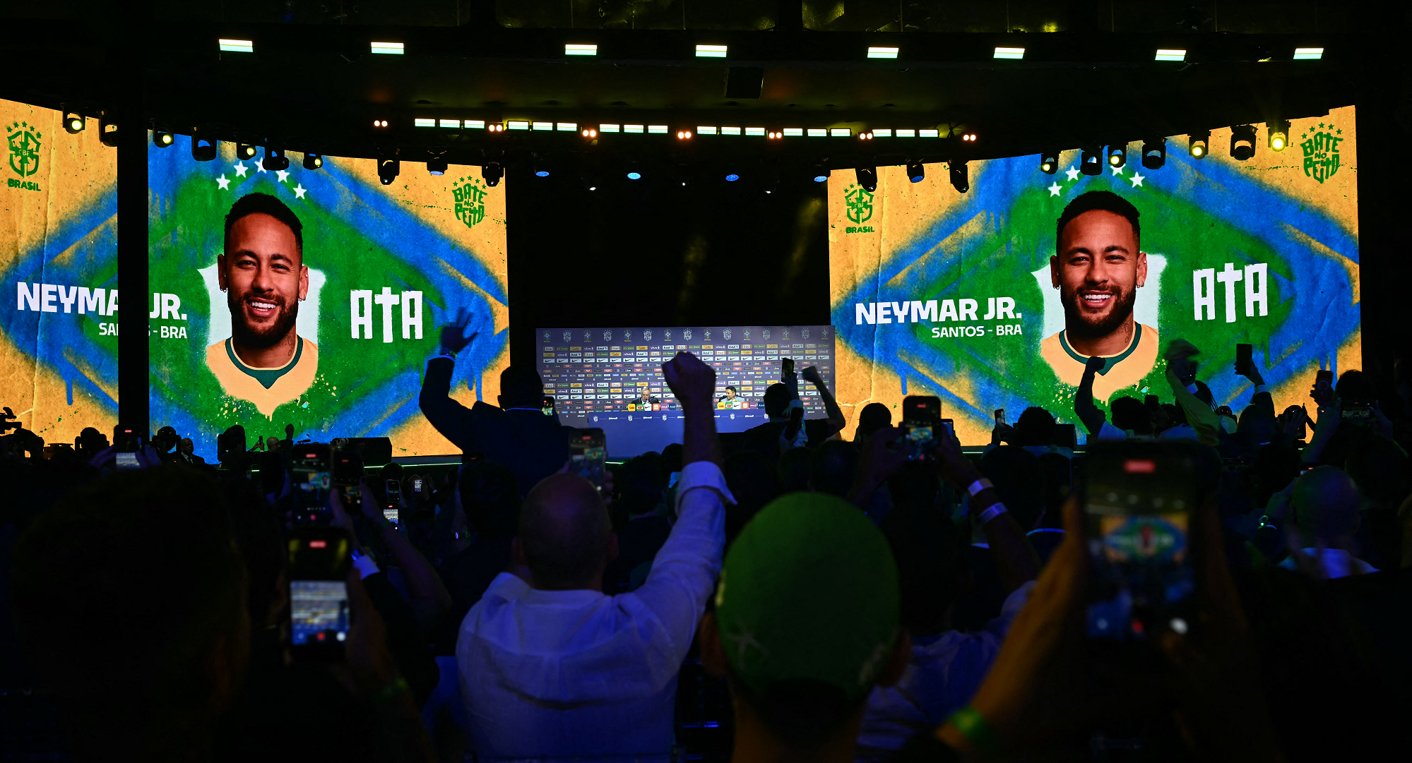 طبيب المنتخب البرازيلي يكشف حجم إصابة نيمار