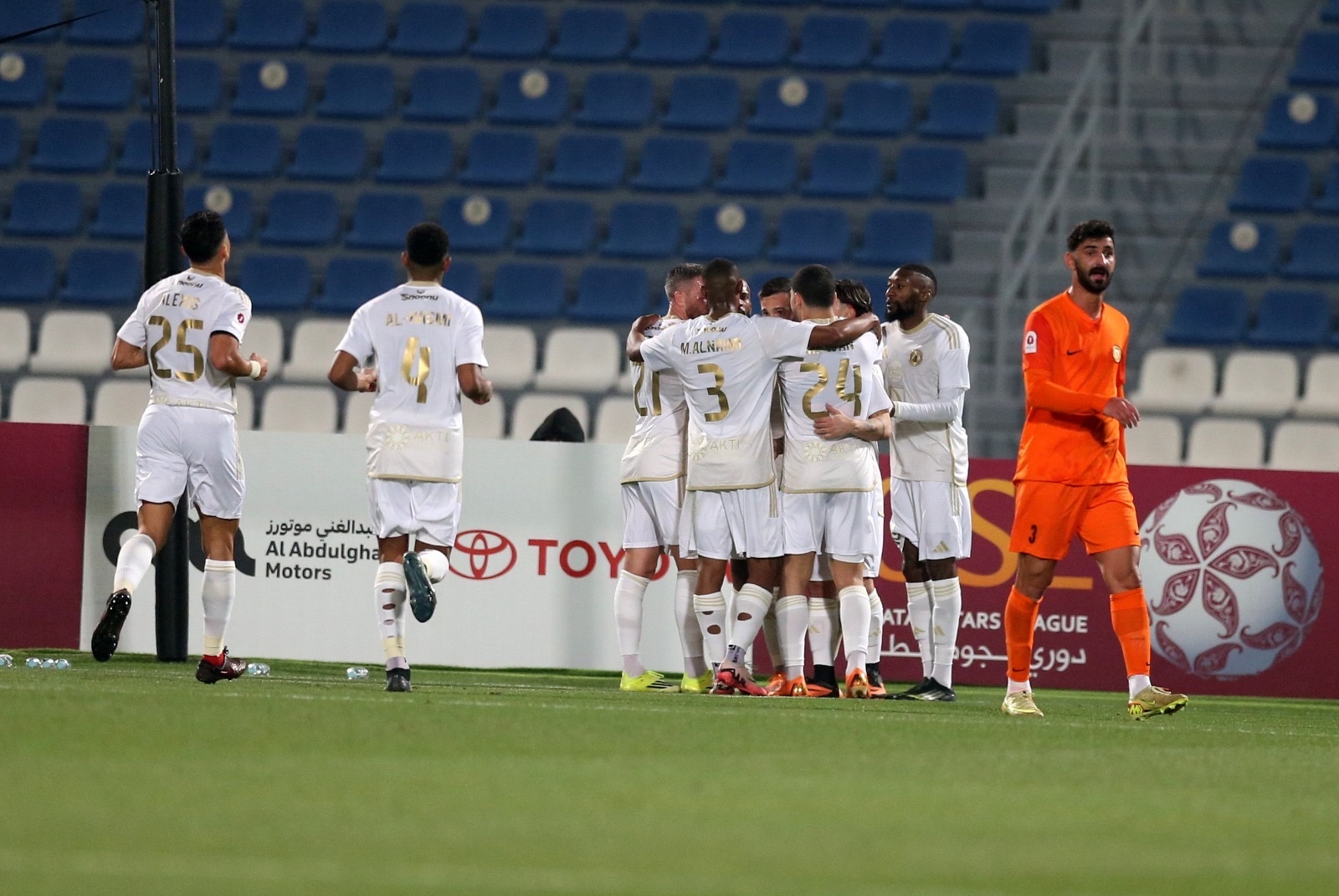 فوز كبير للعربي على أم صلال