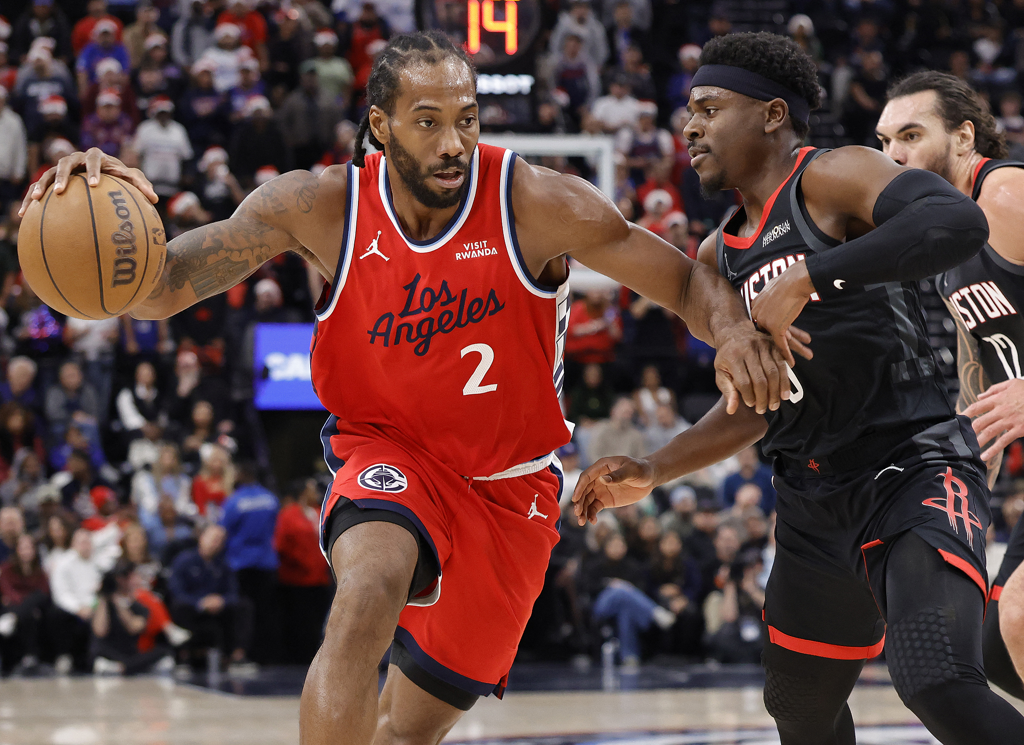 كليبرز يواصل صحوته بقيادة نجمه كواي لينارد