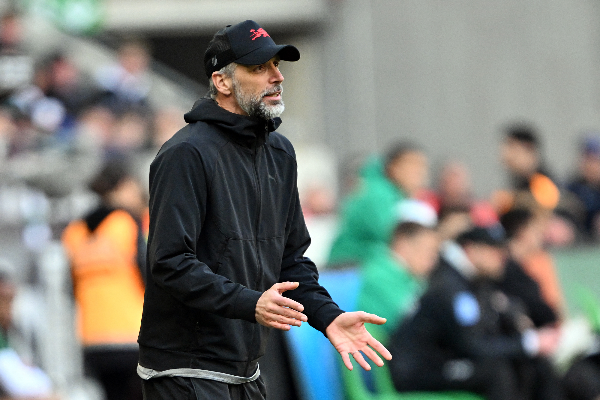 لايبزيغ يقيل مدربه ماركو روزه