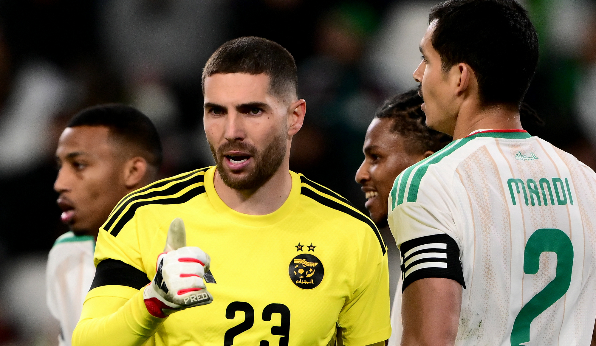 لوكا زيدان يشارك في معسكر المنتخب الجزائري