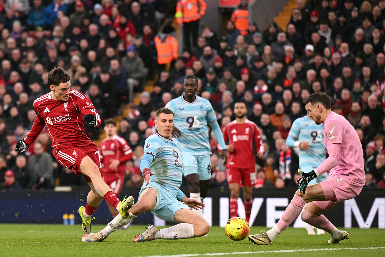 ليفربول بيرنلي