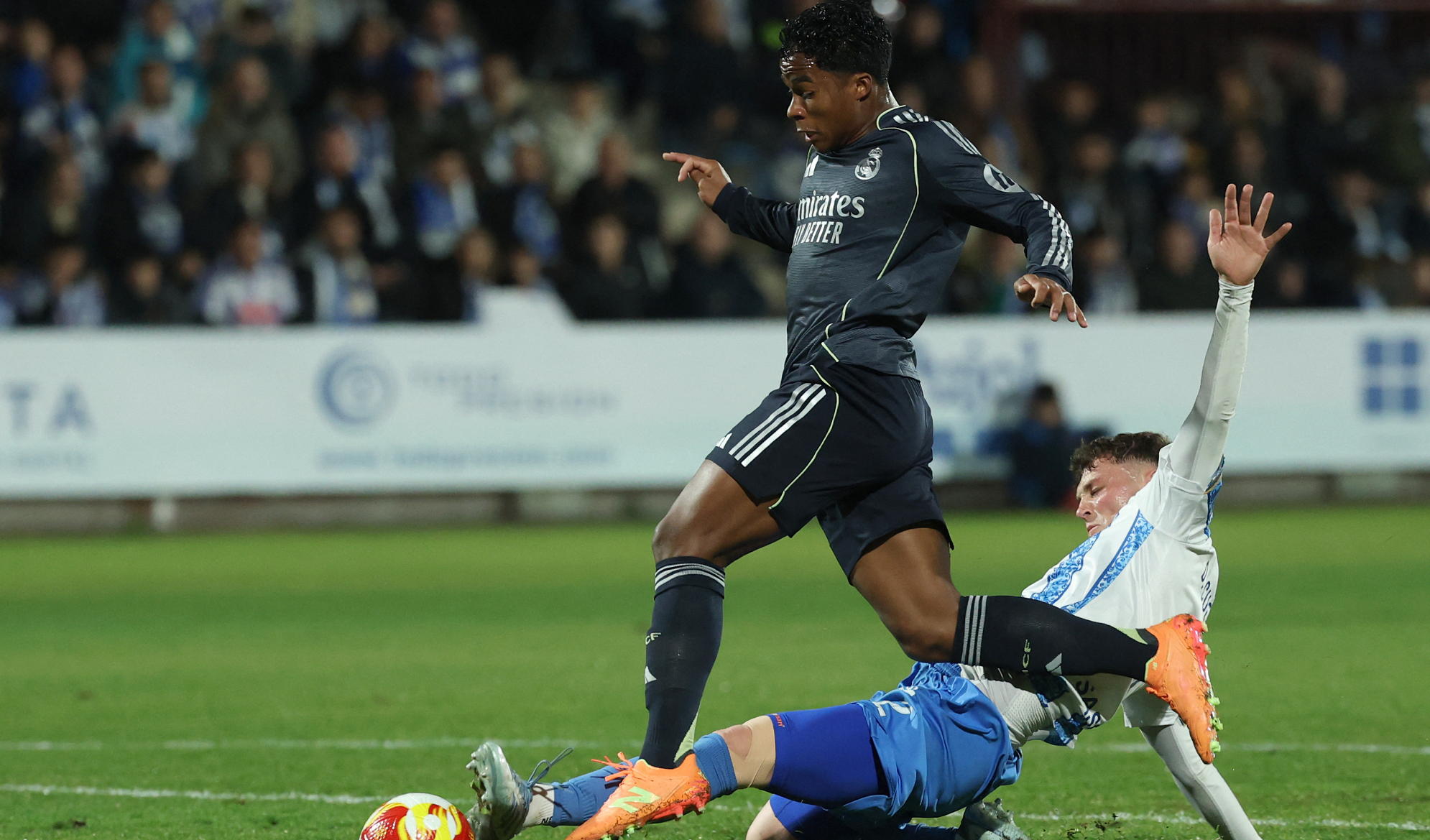 ليون يعلن ضم إندريك معاراً من ريال مدريد