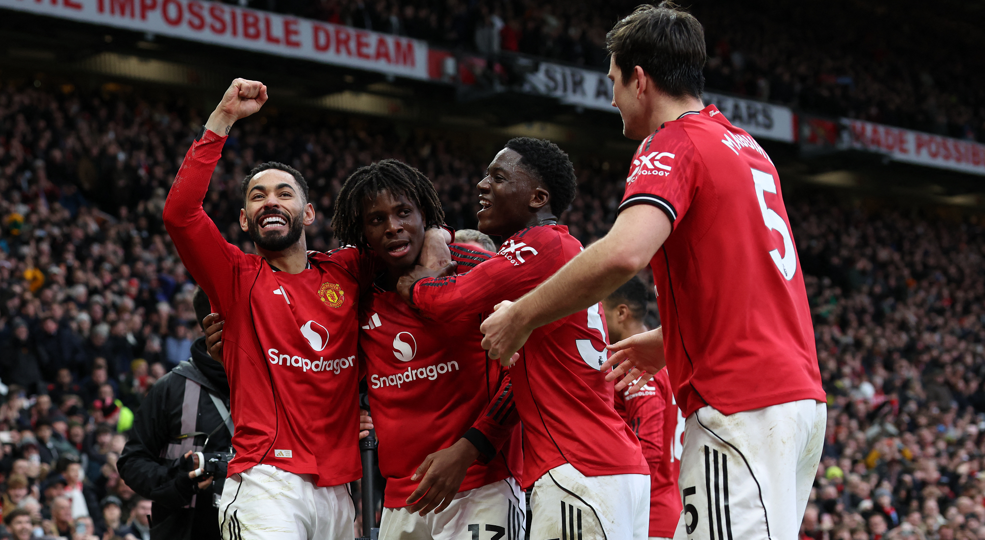 مانشستر يونايتد يحسم الديربي وينتصر على سيتي