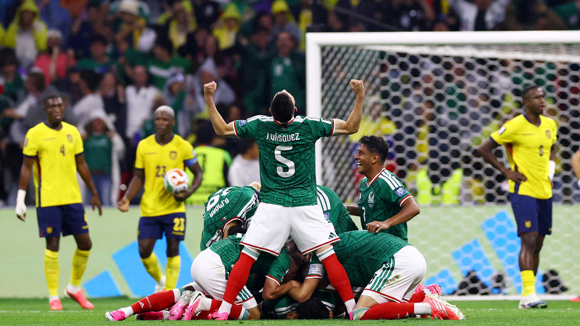 مباراة منتخب المكسيك ومنتخب الإكوادور