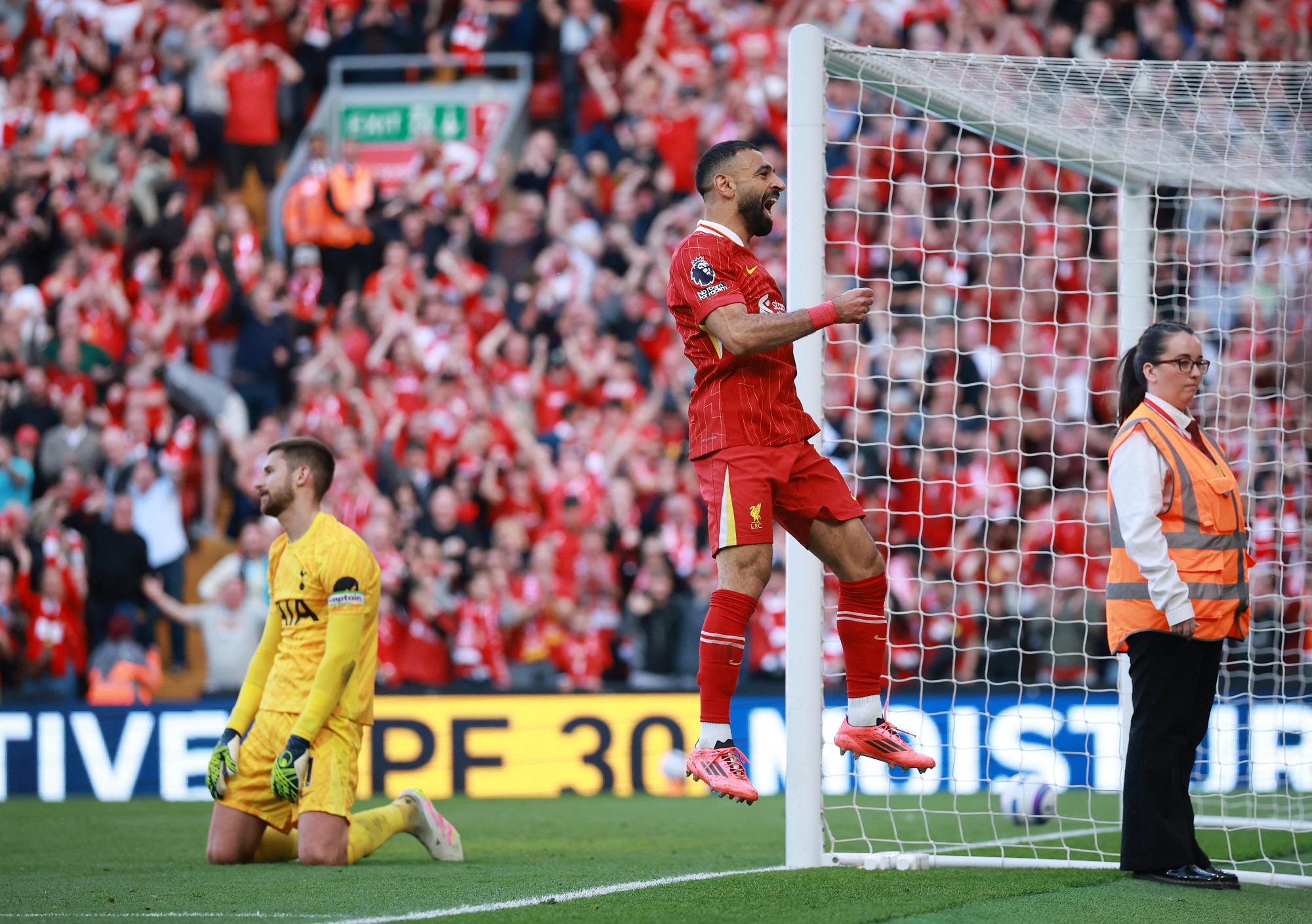 محمد صلاح أفضل لاعب