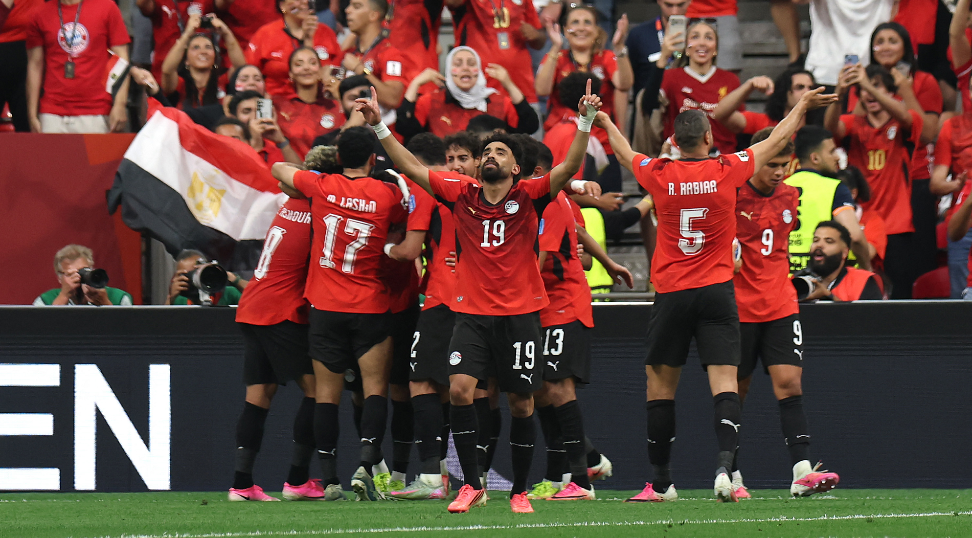 منتخب مصر يصنع التاريخ ويهزم نيوزيلندا