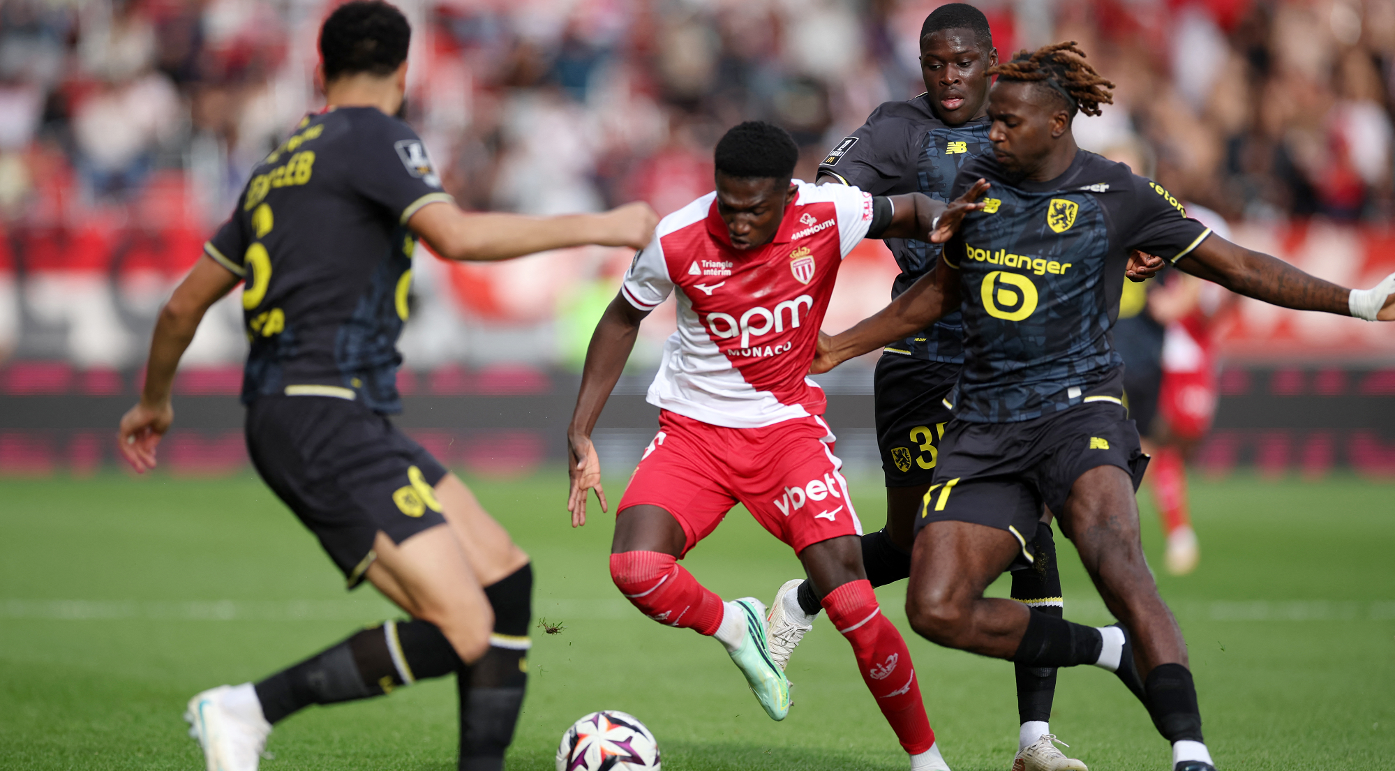 موناكو يفرض التعادل على ضيفه ليل