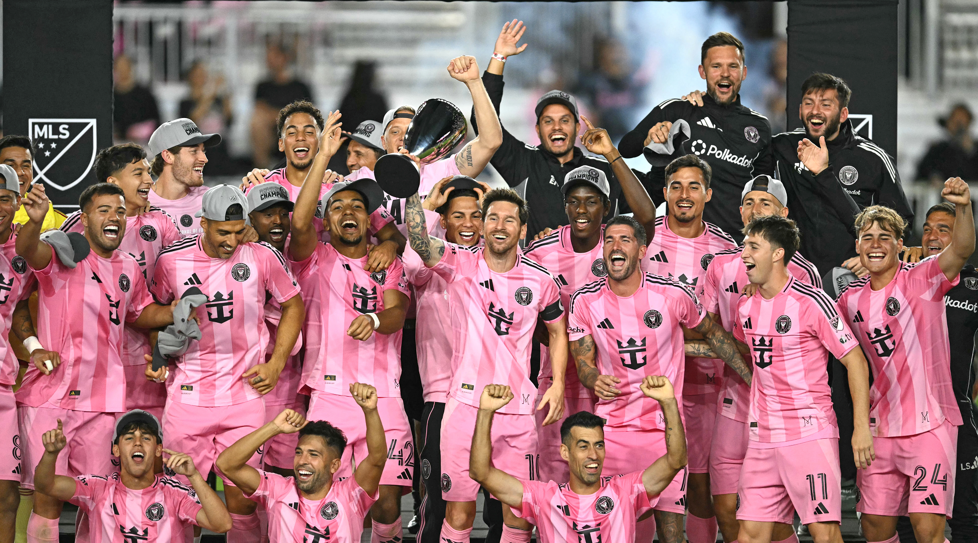 ميسي يقود إنتر ميامي إلى نهائي الدوري الأميركي