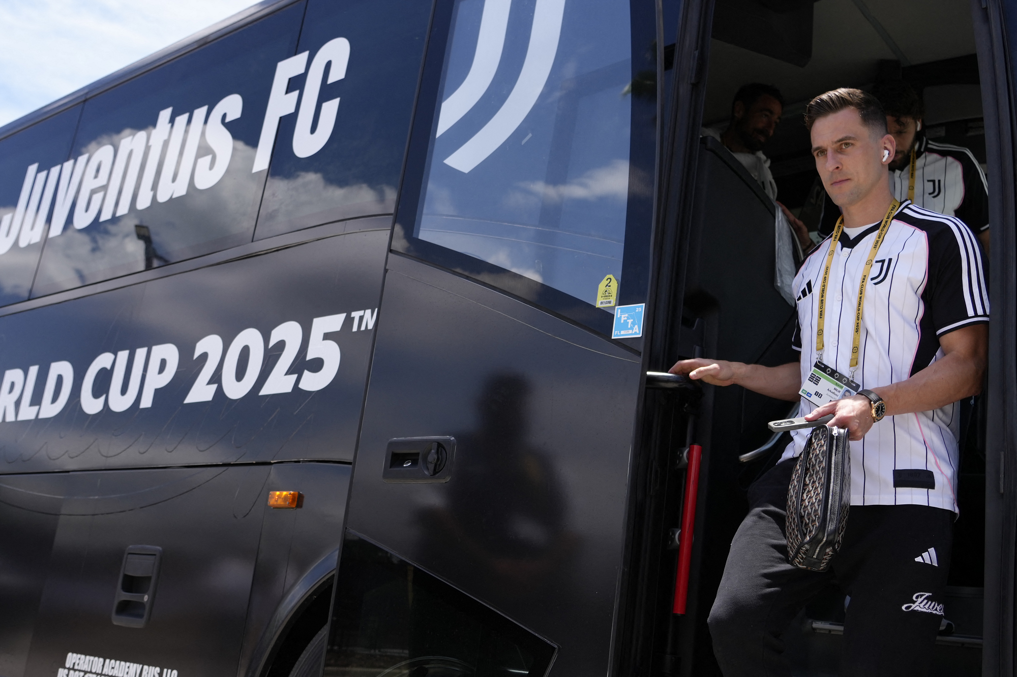 ميليك يعود إلى يوفنتوس بعد غياب 18 شهراً