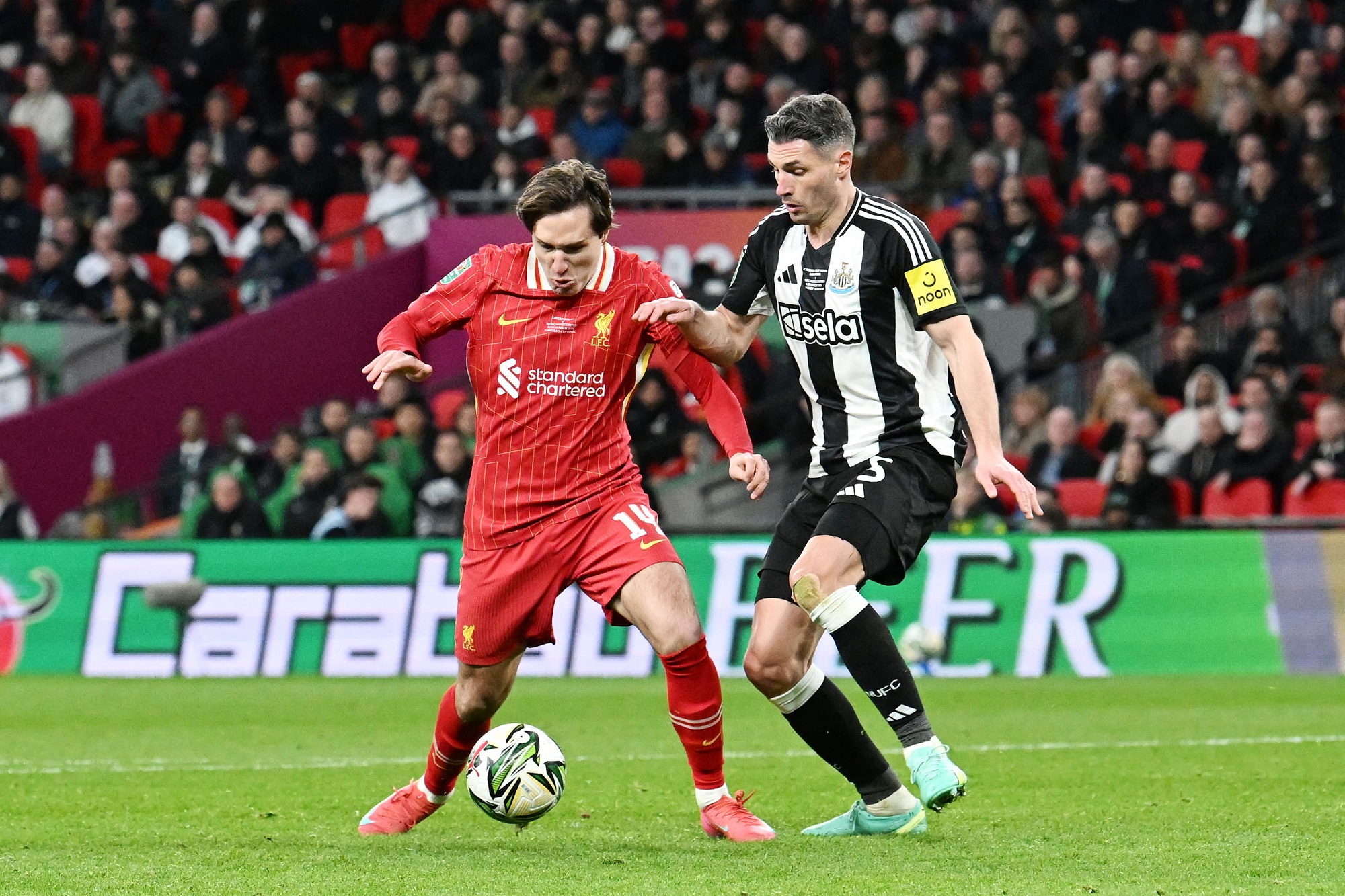 نابولي يفاوض ليفربول من أجل كييزا