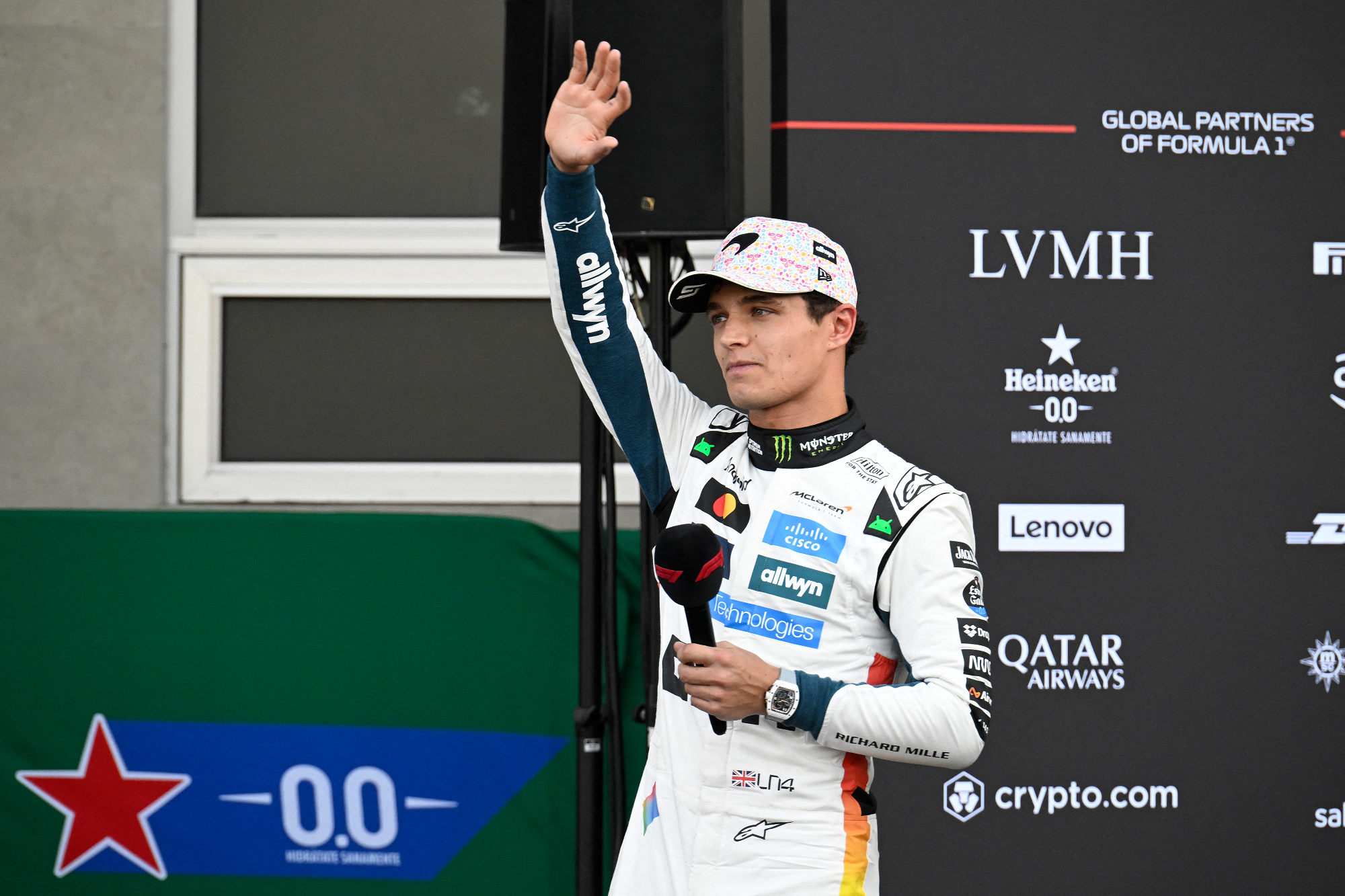 نوريس أول المنطلقين في سباق جائزة المكسيك الكبرى