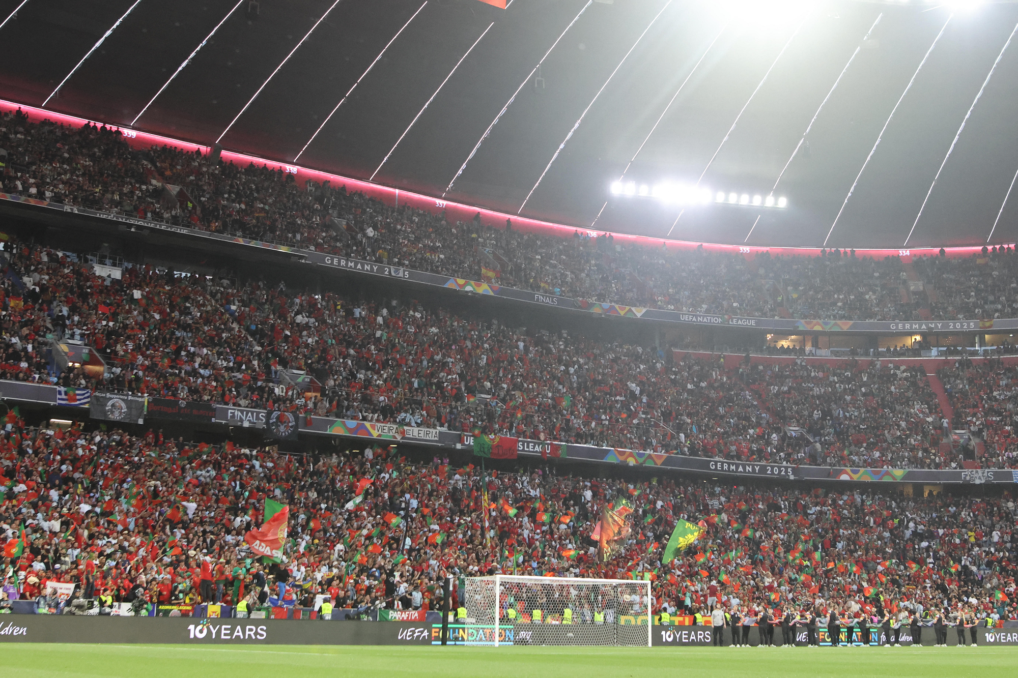 وفاة أحد المشجعين خلال نهائي دوري الأمم الأوروبية