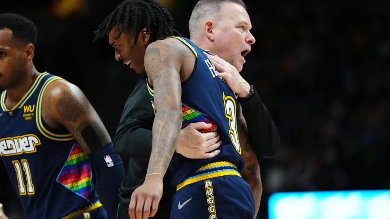 Mike Malone ne veut pas de "spectateur" aux Nuggets