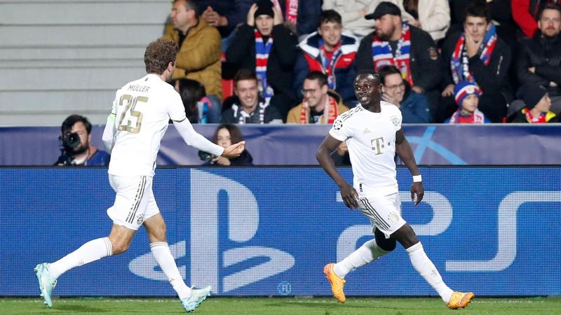 Viktoria Plzeň 2 Bayern Munich 4 - Highlights