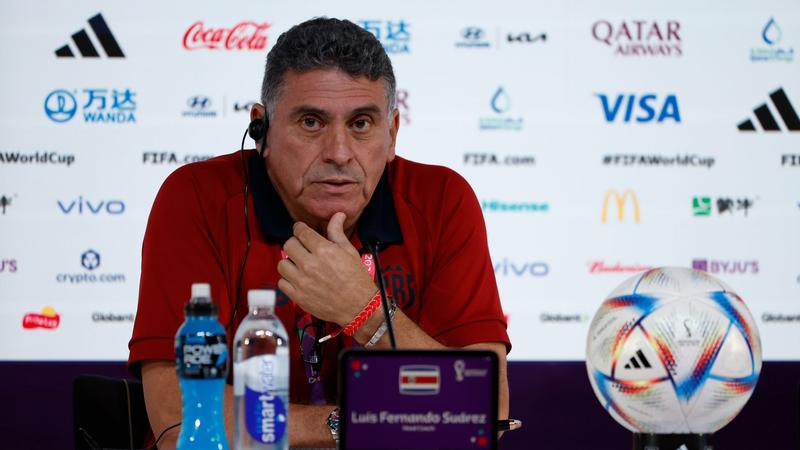 Luis Fernando Suárez, listo para el debut ante España