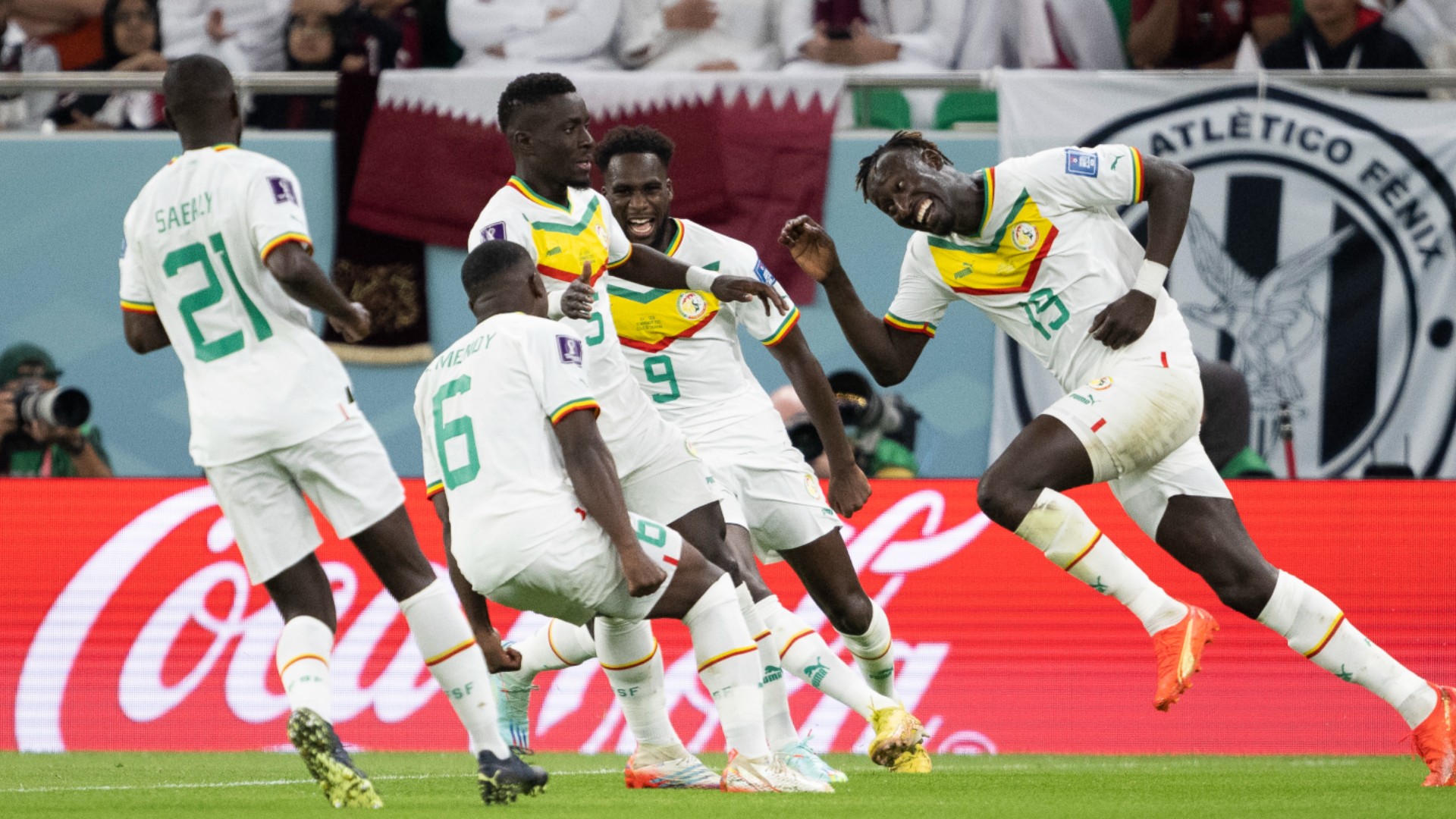 Senegal win leaves Qatar on the brink of early exit