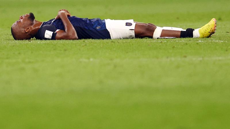 Coupe du Monde 2022 - Terrible : Enner Valencia sort sur une civière