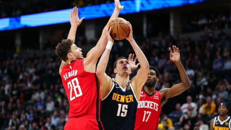 Nikola Jokic sous le charme du jeune Alperen Sengun