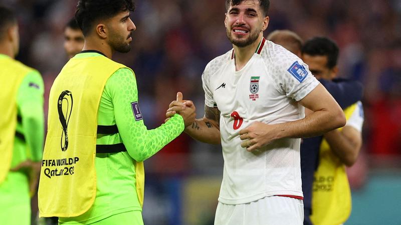 Les joueurs iraniens inconsolables après Iran - USA